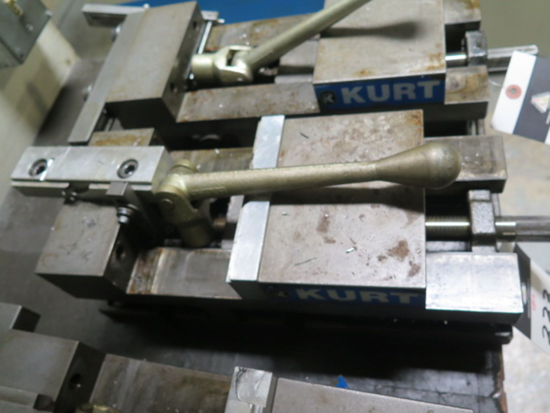 Kurt 3600V 6" Angle-Lock Vise - Image 2 of 3