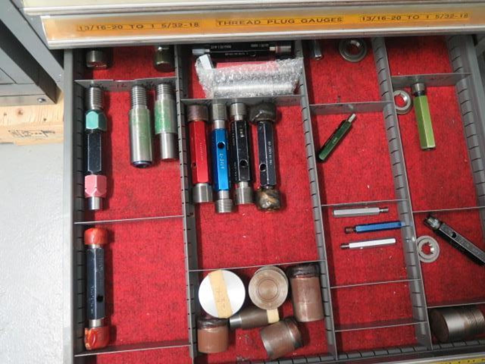 9-Drawer Tooling Cabinet w/ Thread Plug gages - Image 4 of 4