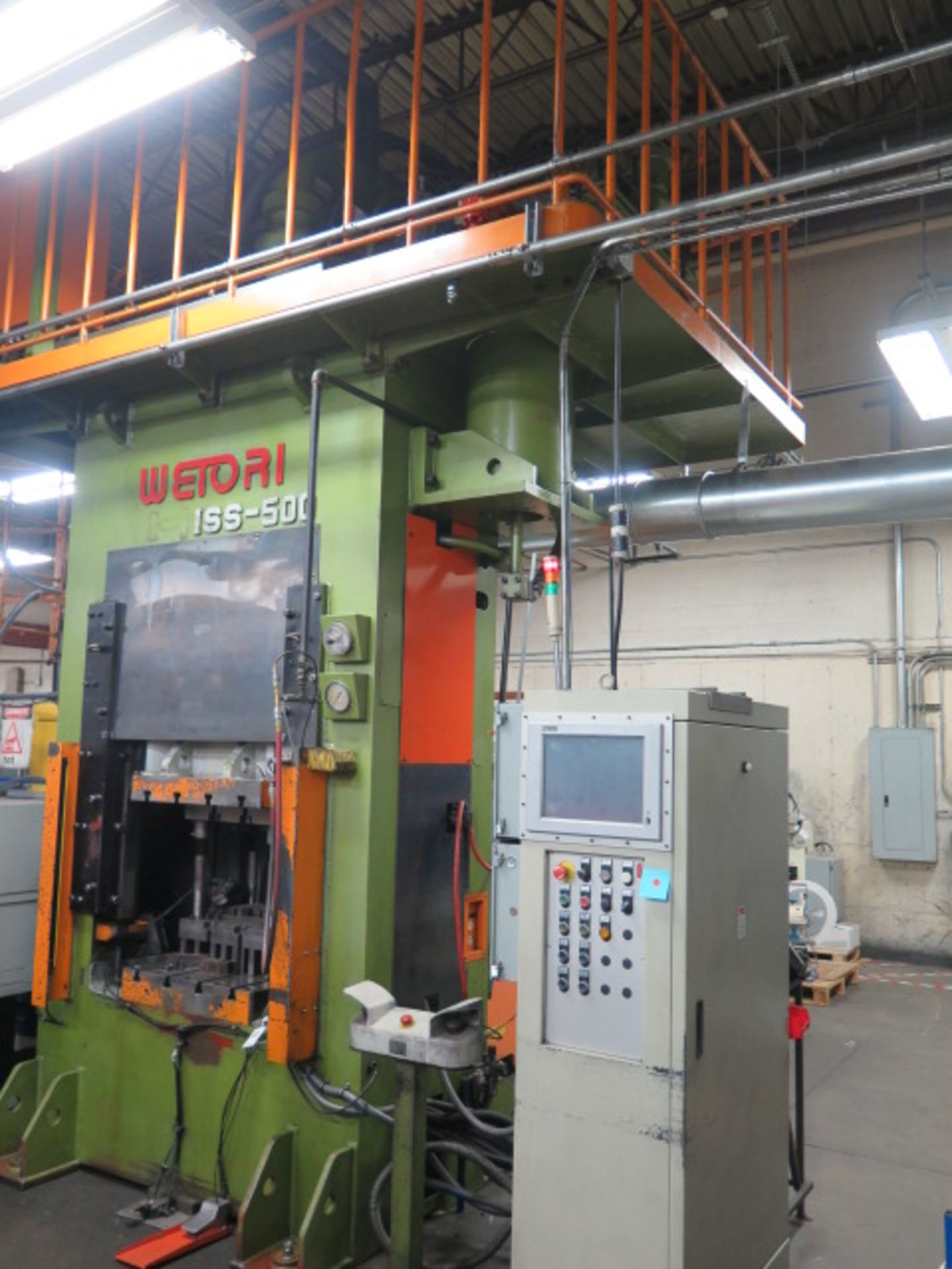 Wetori ISS-500 500 Ton Hot Forging Hydraulic Press w/ Phoenix Contact Touch Screen Cont, SOLD AS IS