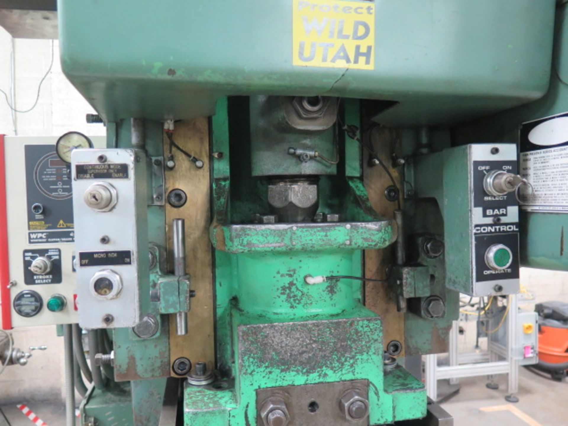 Bliss C-30 30 Ton OBI Stamping Press s/n H69939 w/ Data Instruments, WPC Wintriss, SOLD AS IS - Image 6 of 11