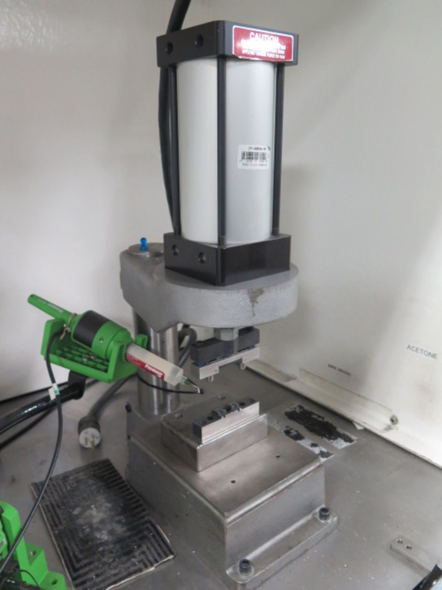 Fishman mdl. SD5 Linear Drive Dispensing System s/n FTK01J010 w/ Pneumatic Clamping Fix, SOLD AS IS - Image 5 of 7