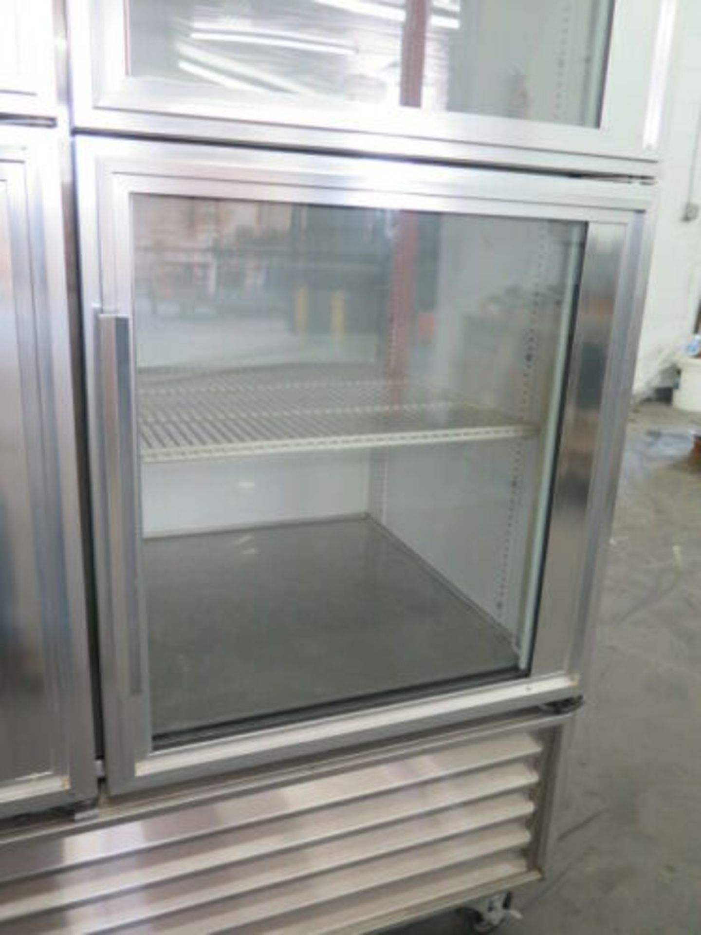 True Mfg. mdl. T-72G-6 6-Door Stainless Steel and Glass Industrial Refrigerator s/n 1-4583449 - Image 6 of 9