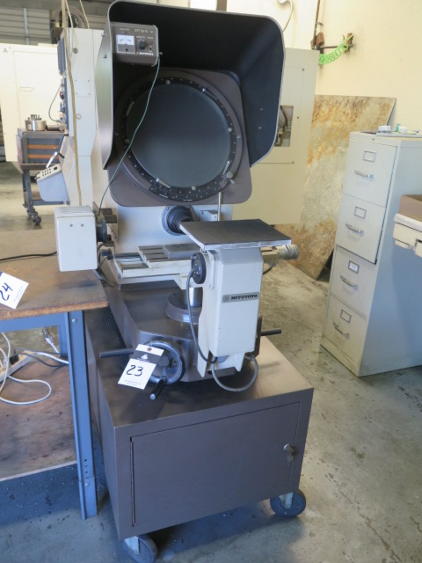 Mitutoyo PH350 13" Optical Comparator s/n 60251 w/ Optoeye M1 Edge Detector, Dial Indicator