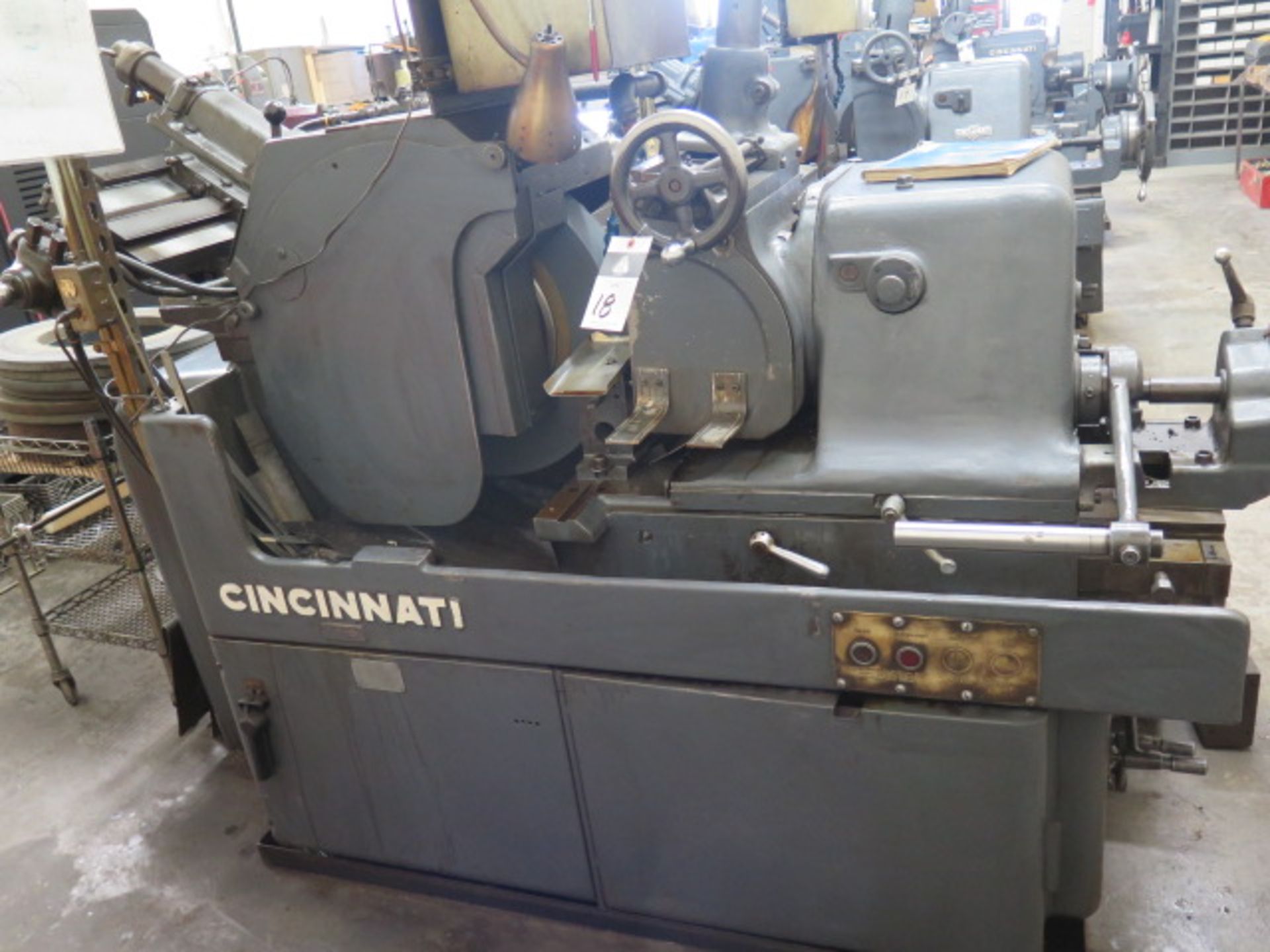 Cincinnati OM Centerless Grinder s/n 2M2H1V-109 w/ 24” Grinding Wheel, Hydraulic Grinding Wheel