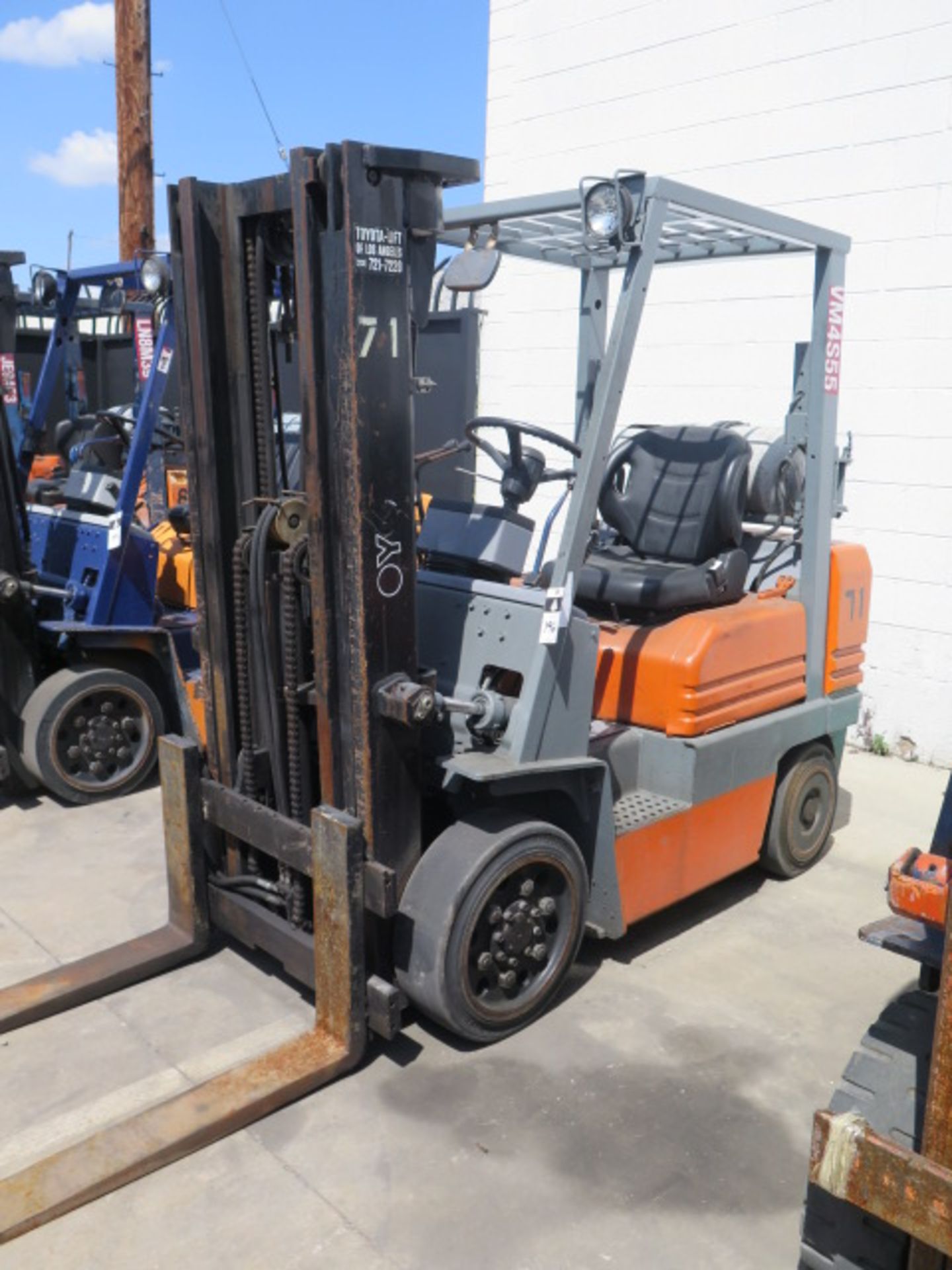 Toyota 5FGC25 5000 Lb Cap LPG Forklift s/n 5FGCU25-84777 w/ 3-Stage Mast, 169" Lift Height,