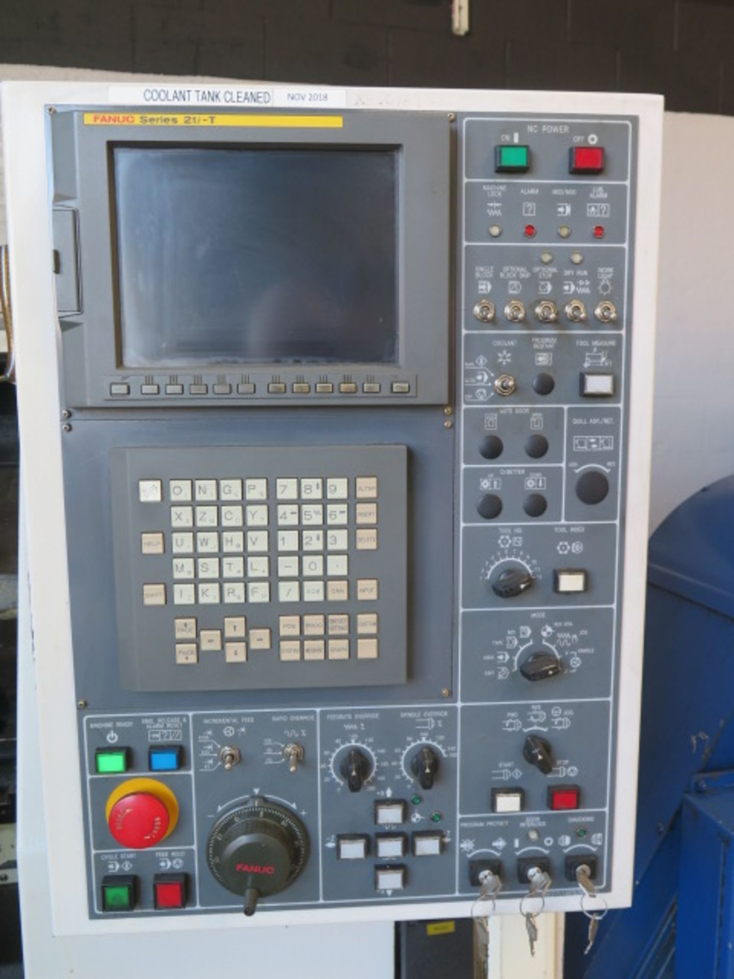 2000 Daewoo Lynx200B CNC Turning Center s/n L2001590 w/ Fanuc Series 21i-T Controls, Tool Presetter, - Image 8 of 27