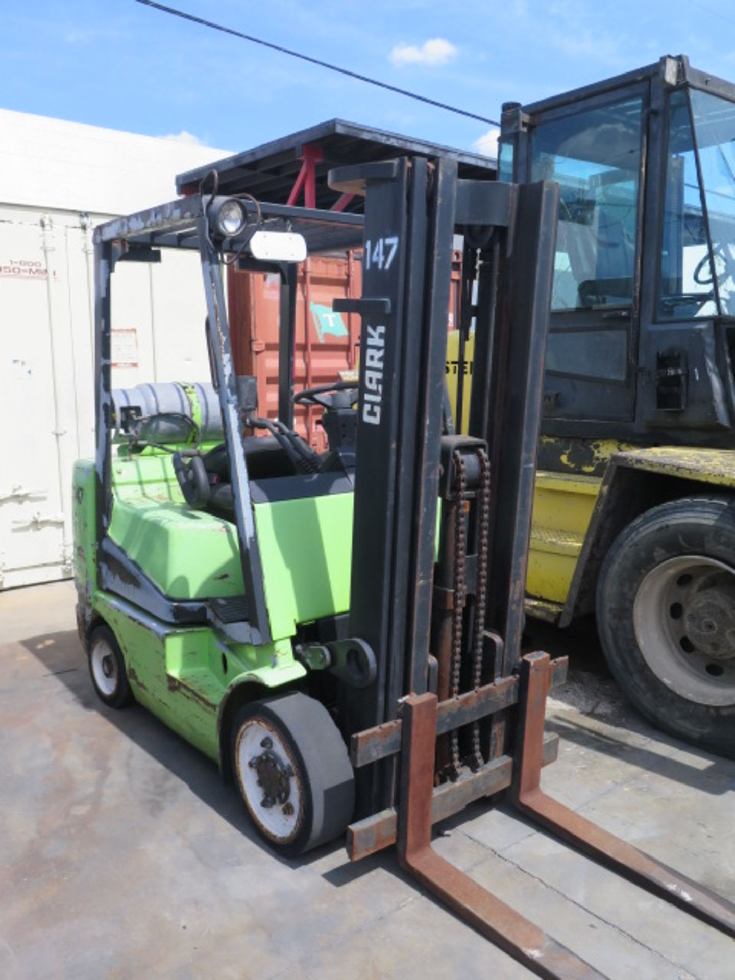 Clark CGC25 5000 Lb Cap LPG Forklift s/n C365L-0615-9516FB w/ 3-Stage Mast, 189” Lift Height,