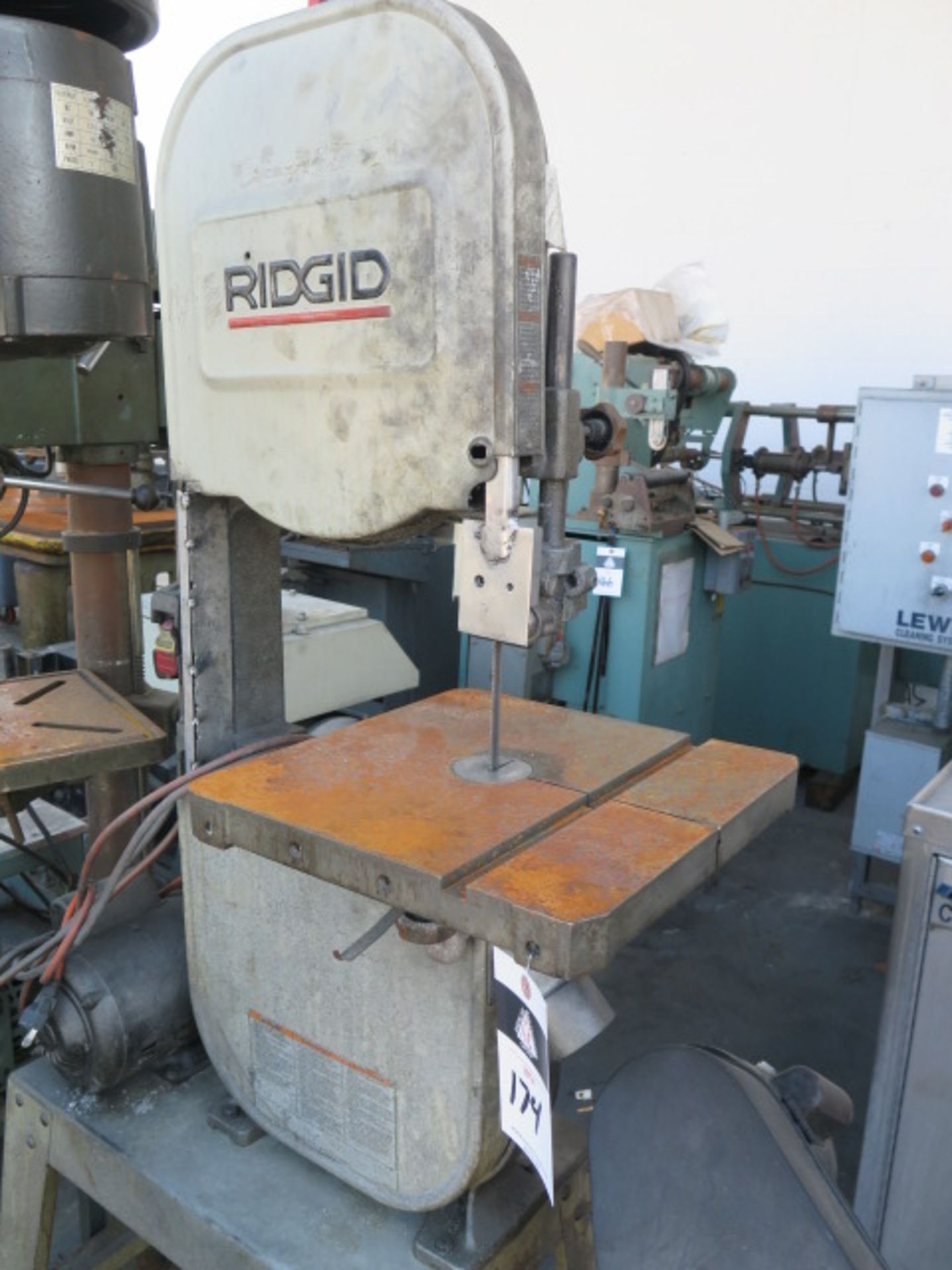 Rigid 13" Vertical Band Saw w/ Stand