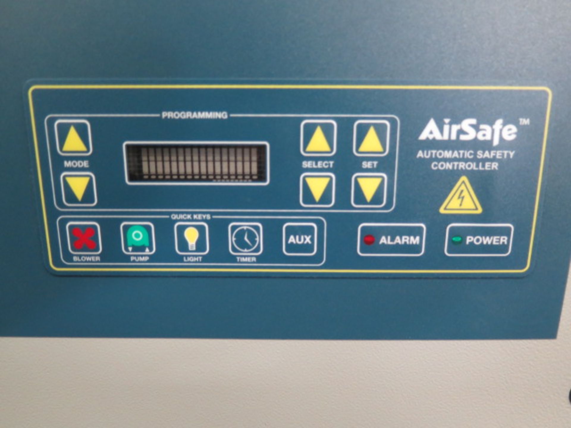 Air Clean Systems “AirClean 3000” Bench Model Flow Hood s/n AC3000-558 w/ Airsafe Digital Controls - Image 5 of 7