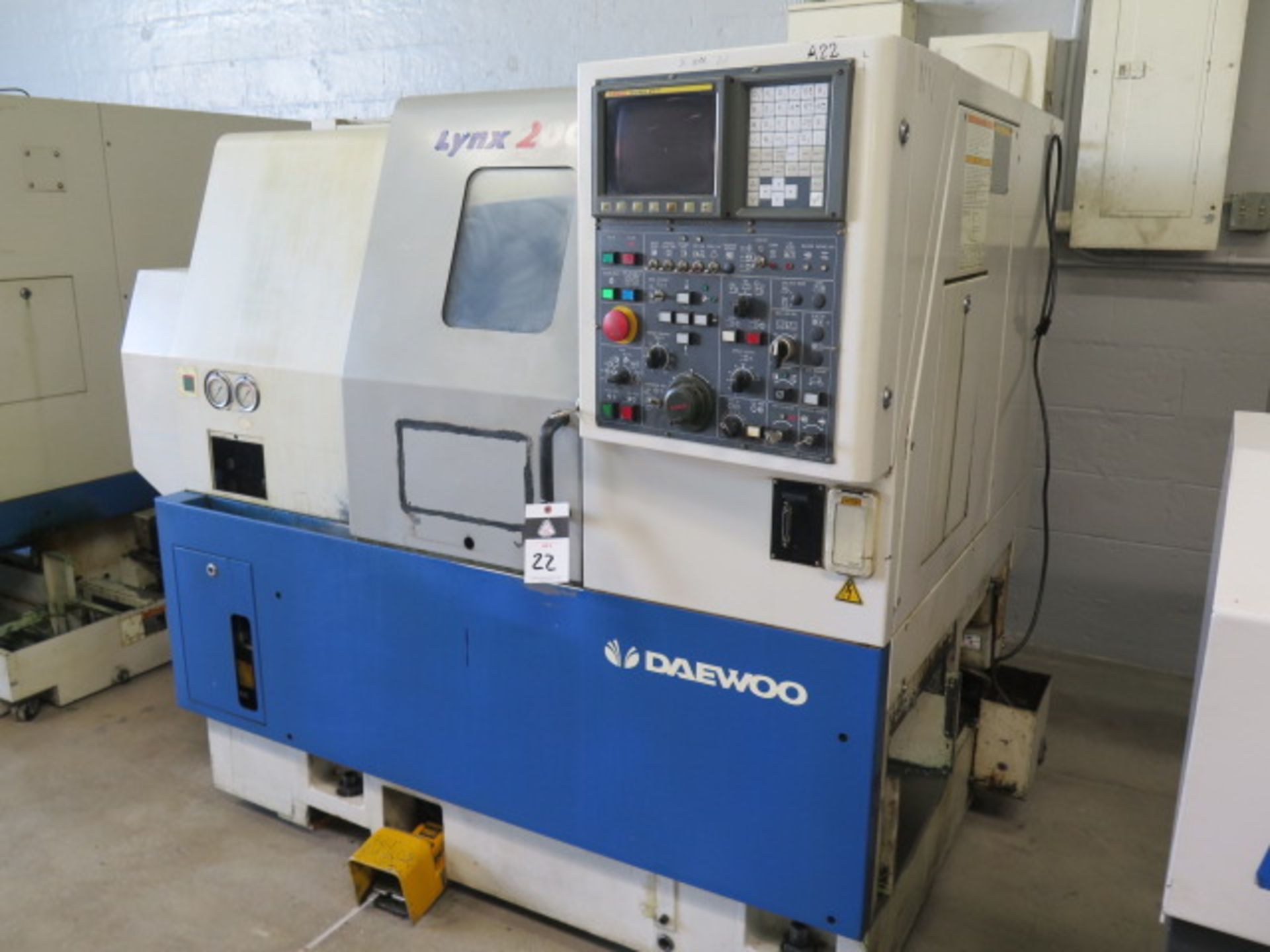 2000 Daewoo Lynx200A CNC Turning Center s/n L2001342 w/ Fanuc Series 21-T Controls, Tool - Image 2 of 18