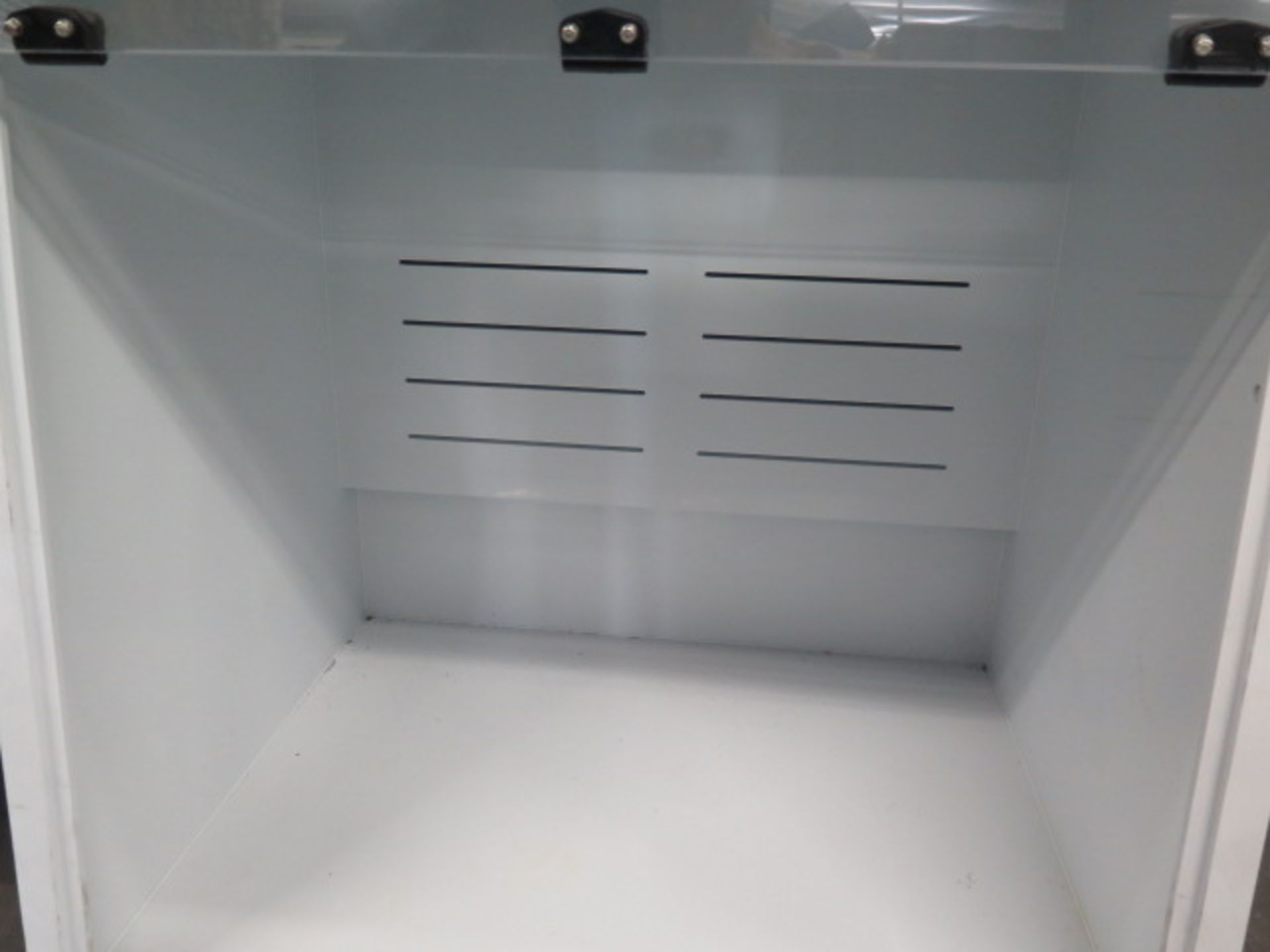 Air Clean Systems “AirClean 3000” Bench Model Flow Hood s/n AC3000-558 w/ Airsafe Digital Controls - Image 6 of 7