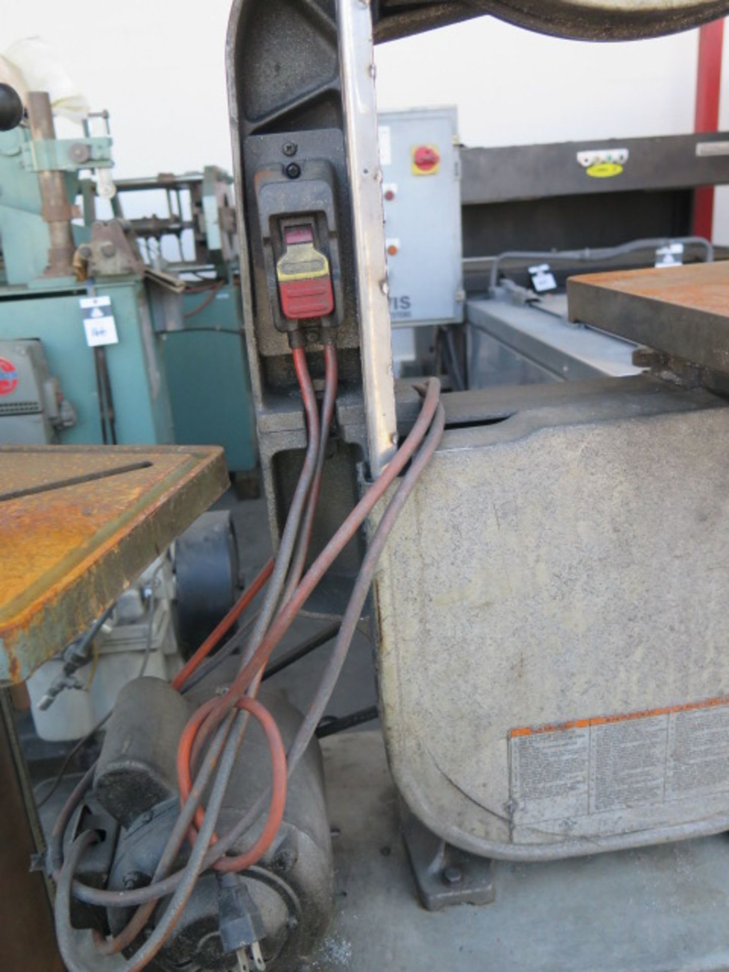 Rigid 13" Vertical Band Saw w/ Stand - Image 3 of 5