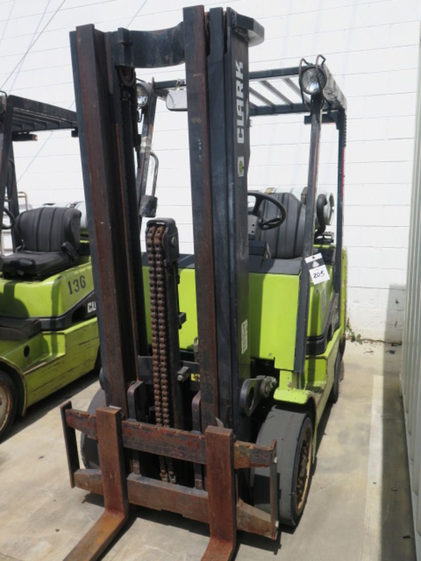 Clark CGC25 5000 Lb Cap LPG Forklift s/n C365L-0863-9464FB w/ 3-Stage Mast, 189” Lift Height,