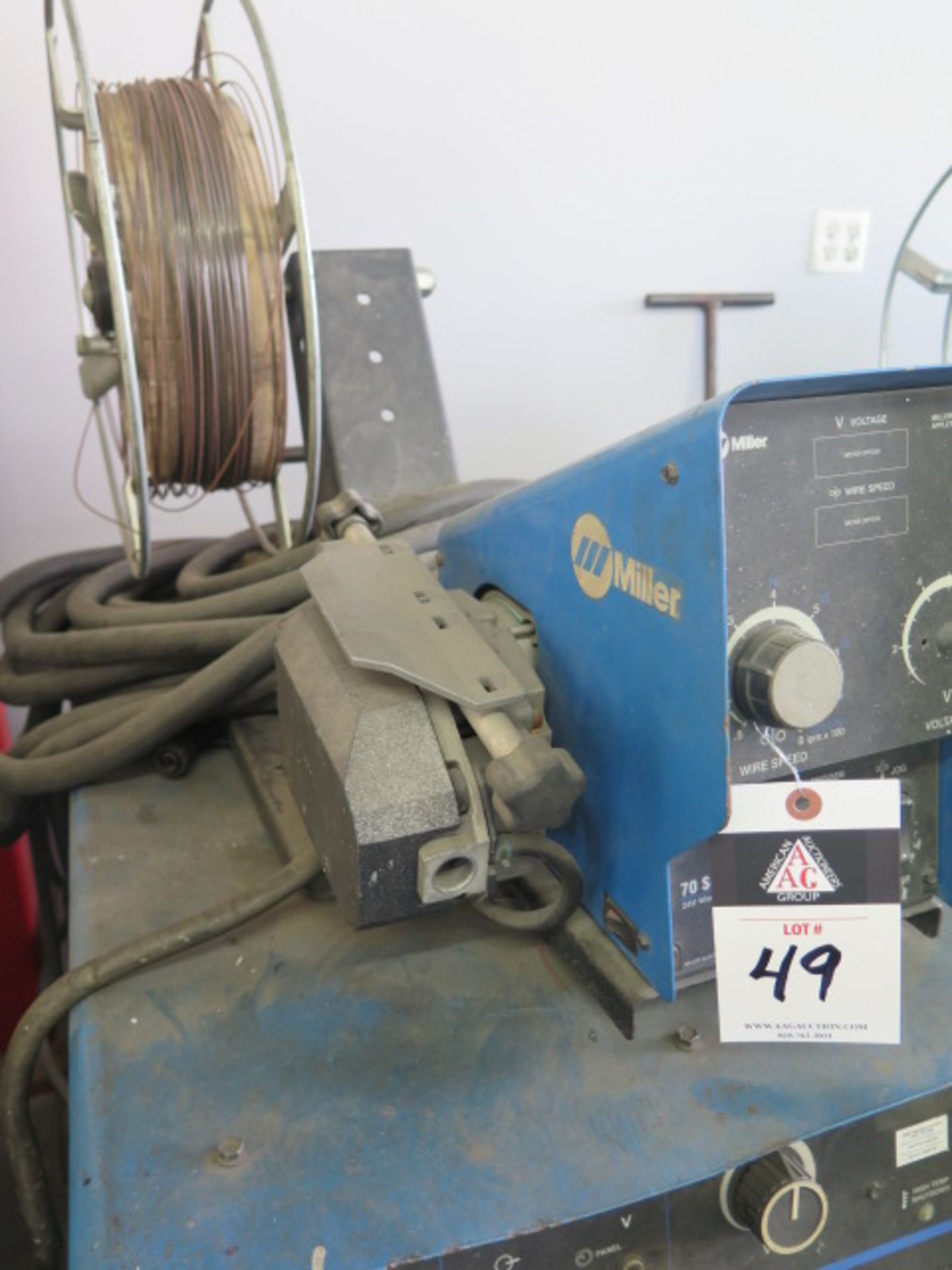 Miller Deltaweld 452 CV-DC Arc welding Power Source s/n LJ210123C w/ Miller 70-Series Wire Feeder - Image 7 of 8