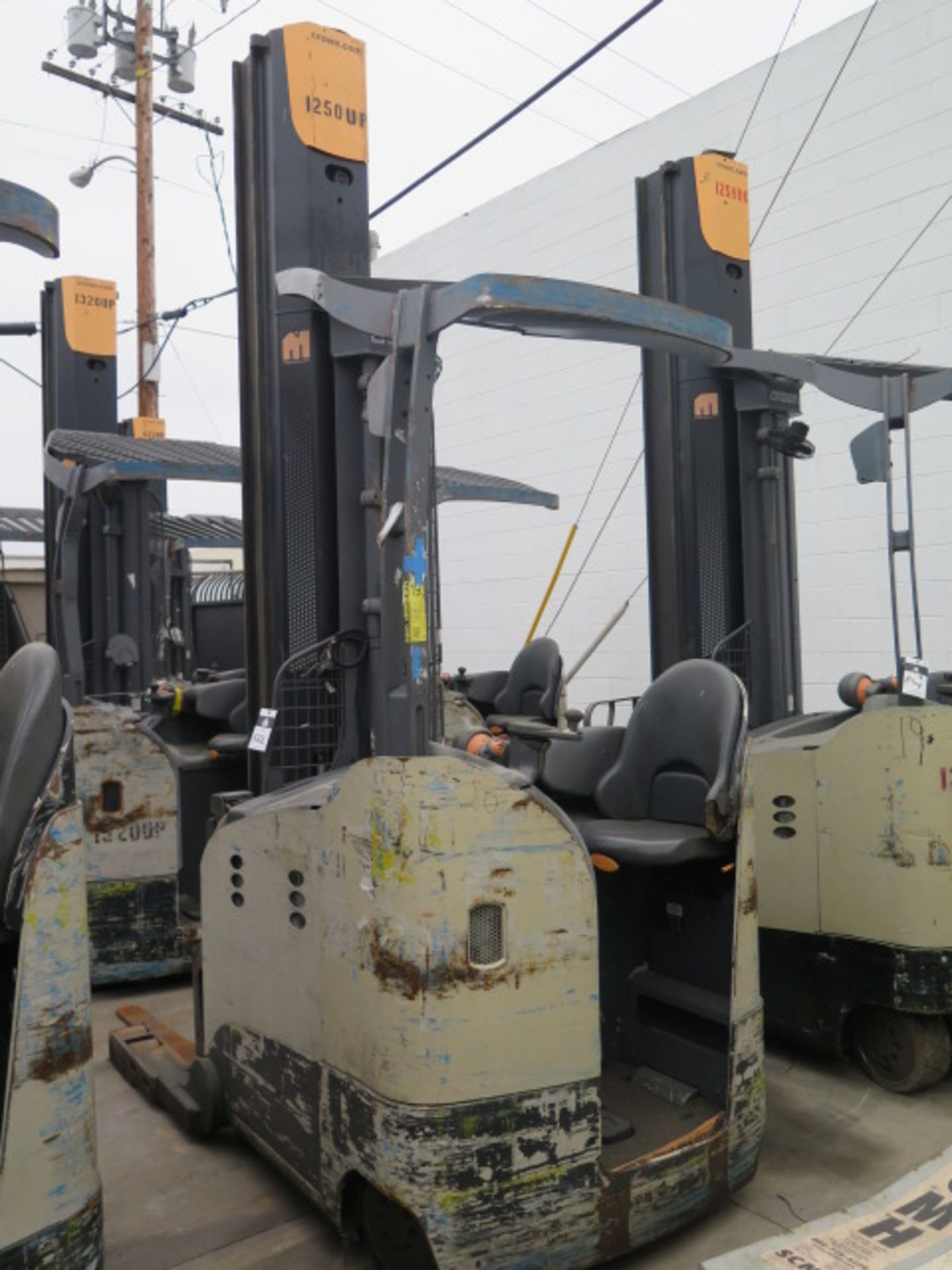 2012 Crown Monolift RM6095S-45 4500 Lb Cap Sit Down Single Reach Forklift s/n 1A388658, SOLD AS IS - Image 2 of 11