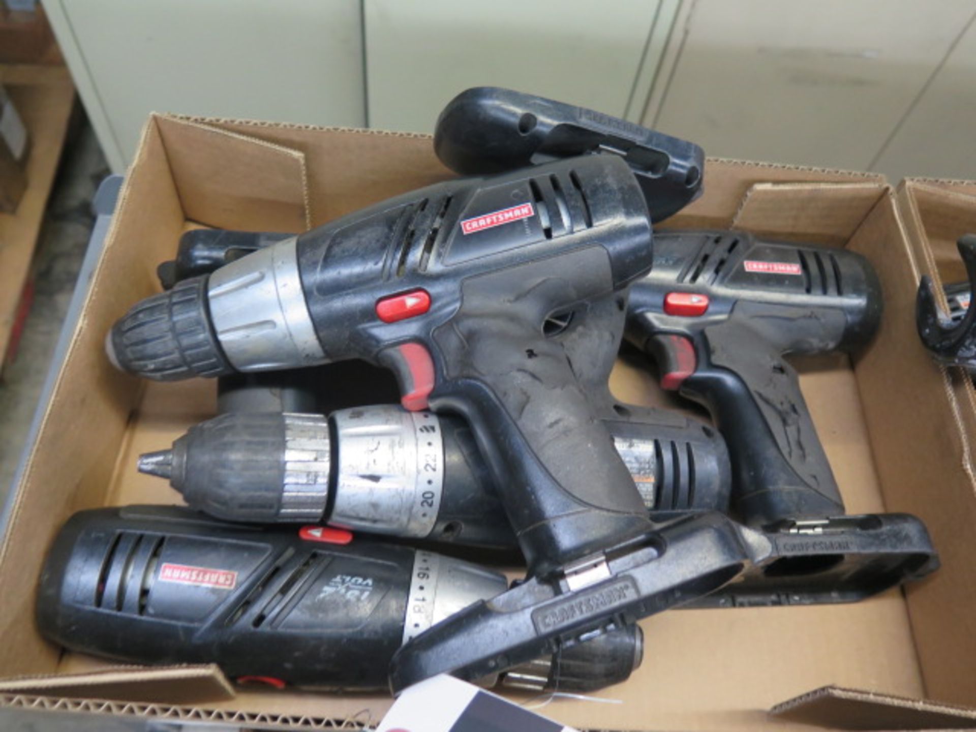 Cordless Tools and Chargers, SOLD AS IS AND WITH NO WARRANTY - Image 3 of 5