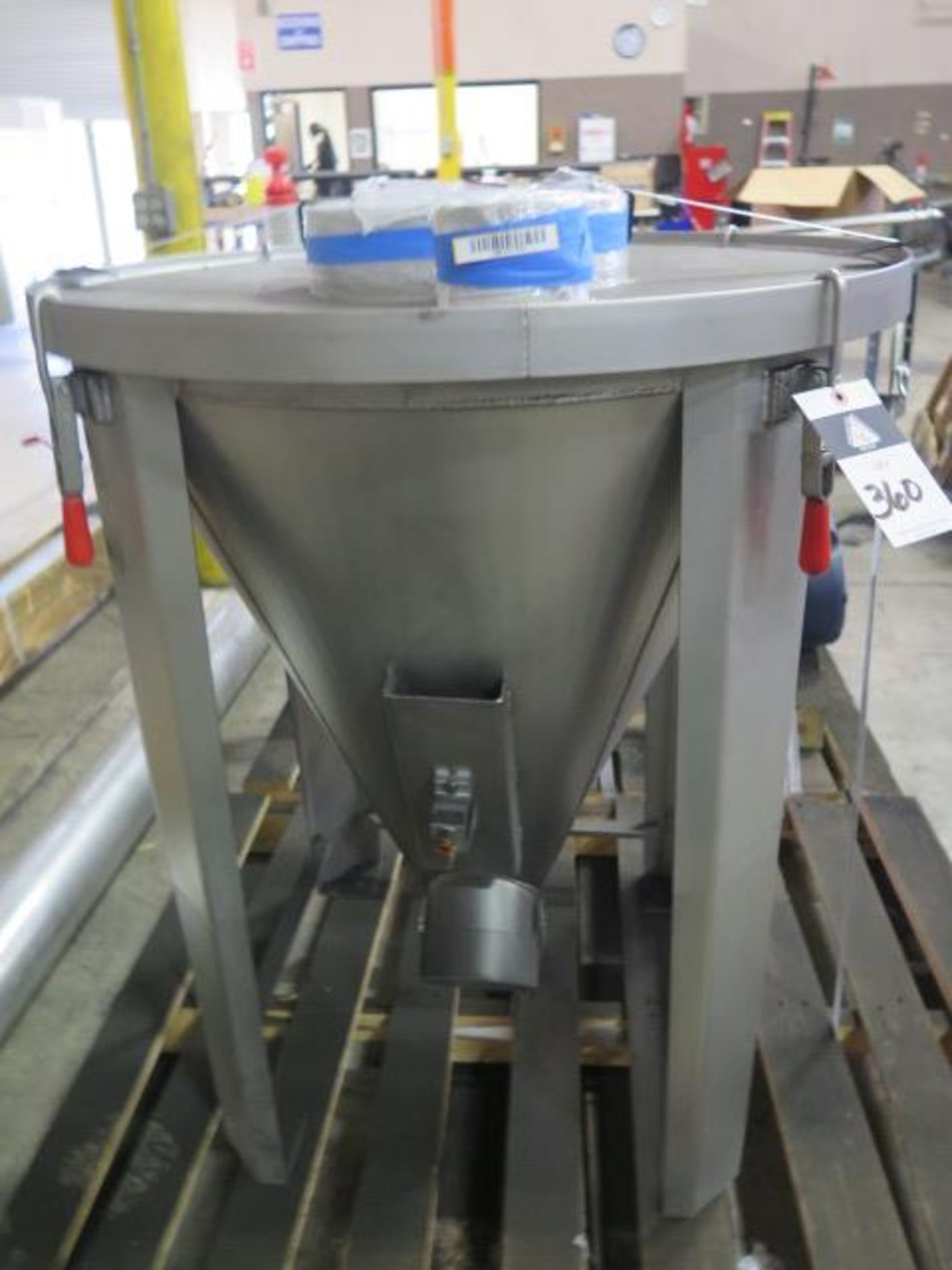 Hopper and Auger Conveyor, SOLD AS IS AND WITH NO WARRANTY - Image 3 of 9