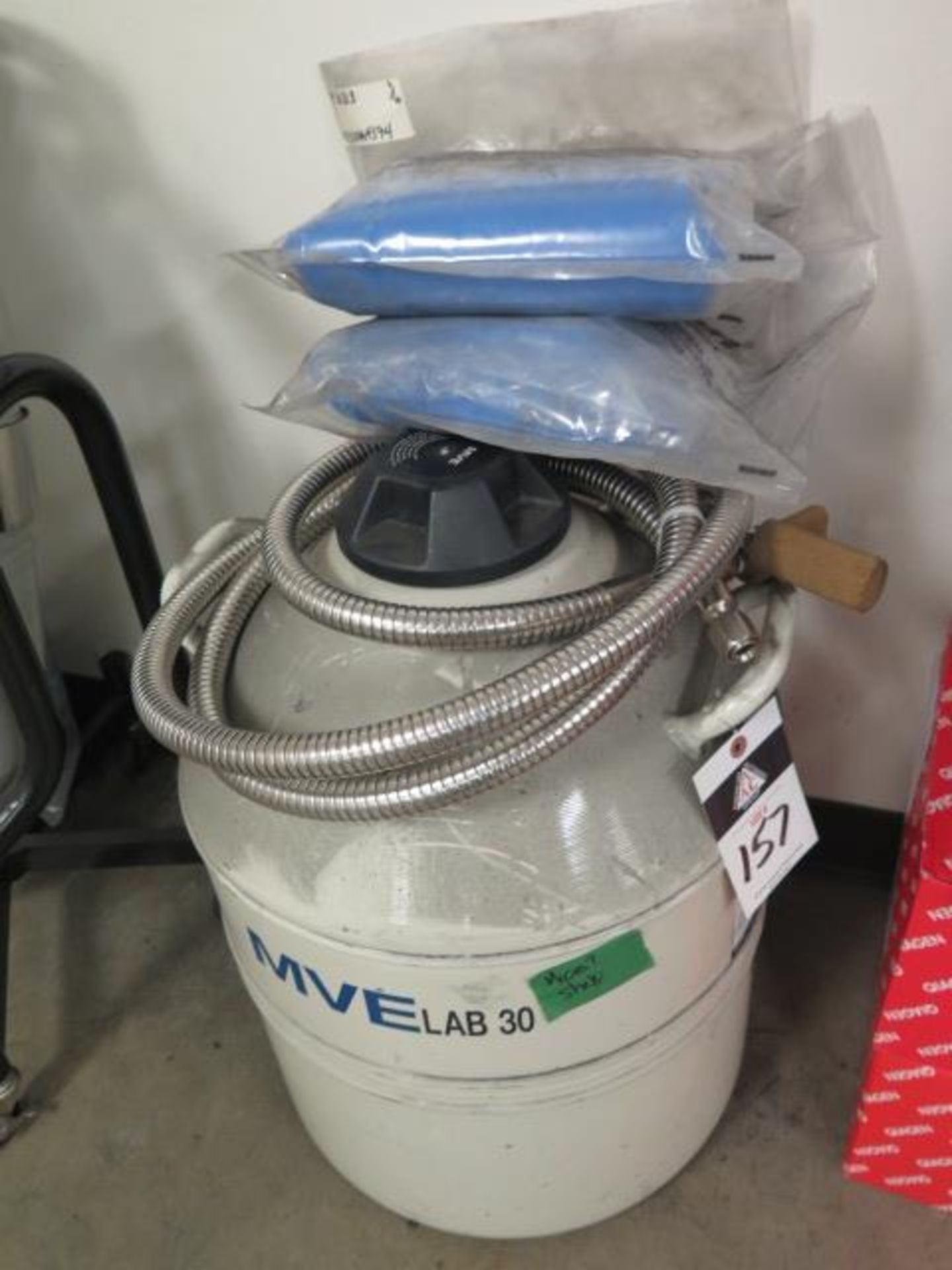 MVE Lab 30 Liquid Nitrogen Cryogenic Dewar, SOLD AS IS AND WITH NO WARRANTY