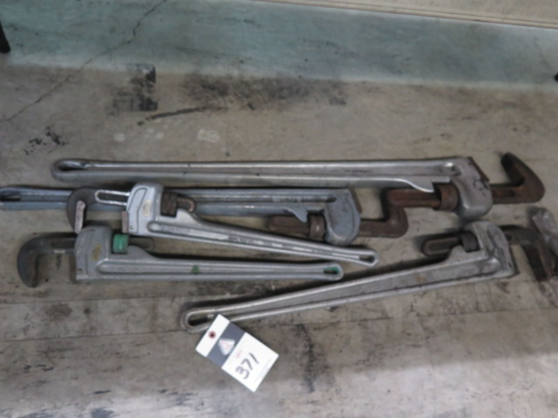 Aluminum Pipe wrenches (5)