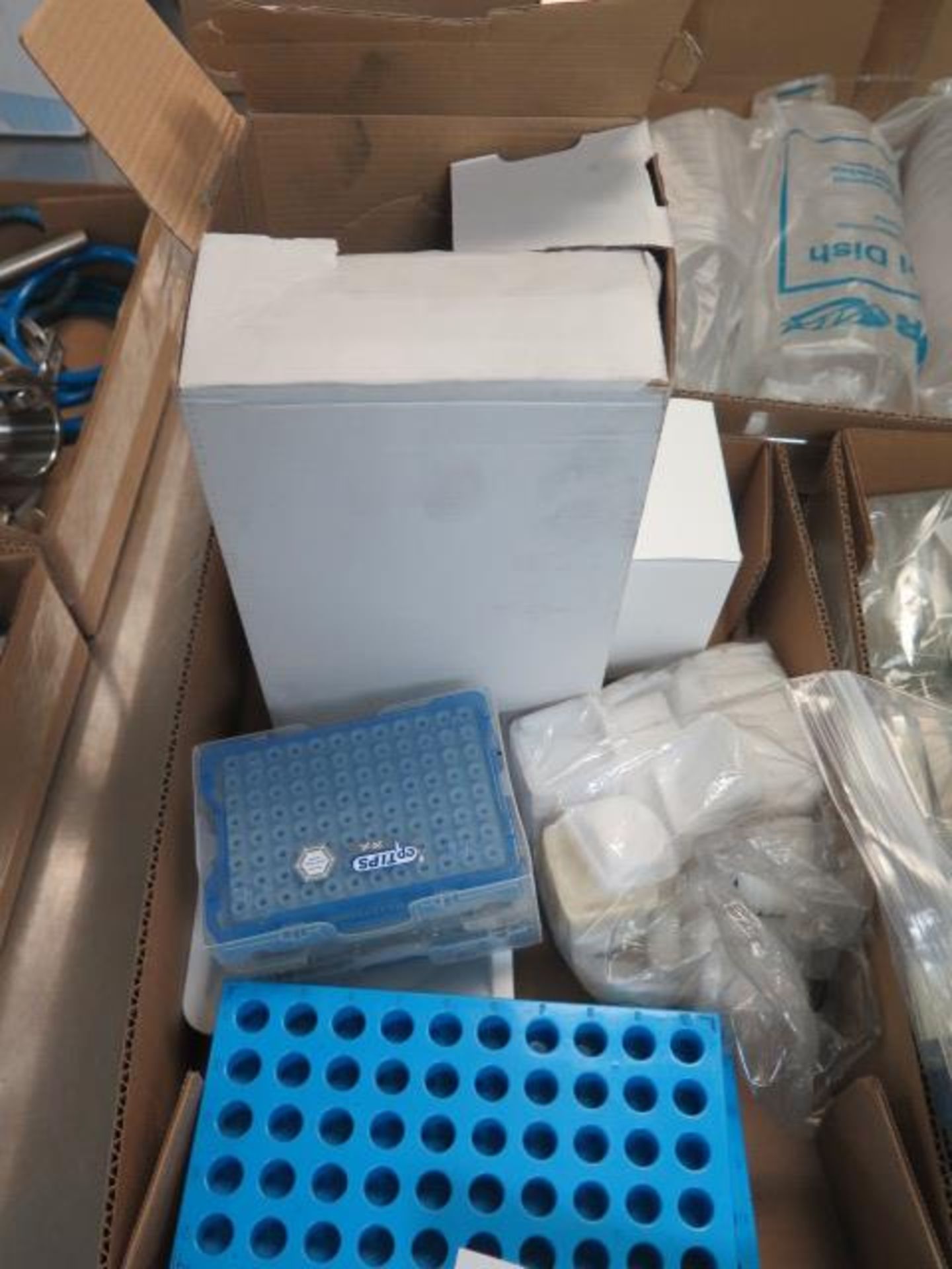 Lab Supplies, SOLD AS IS - Image 2 of 4