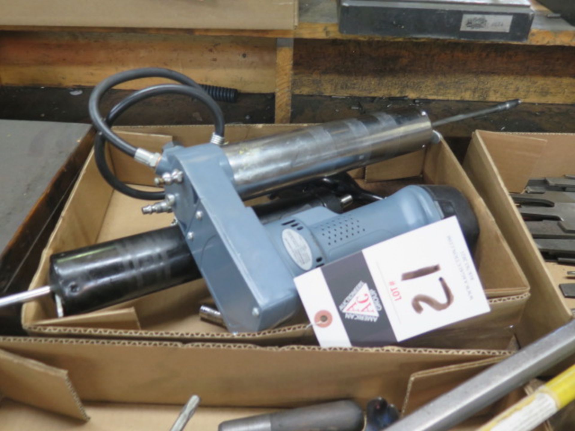 Cordless and Pneumatic Grease Guns (AS-IS NO WARRANTY)