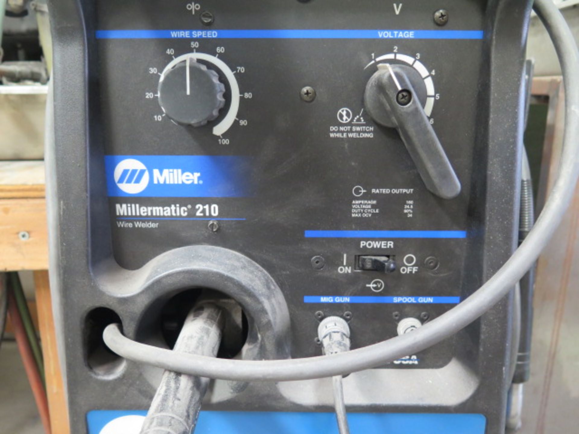 Miller Millermatic 200 Wire Welder s/n LF085483, SOLD AS IS AND NO WARRANTY - Image 4 of 5