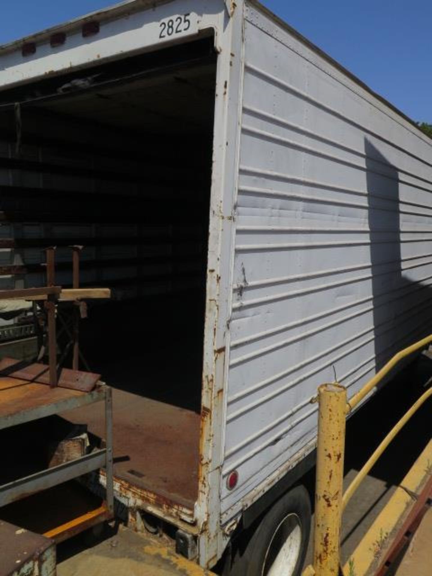 20' Trailer (SOLD AS STORAGE CONTAINER) (SOLD AS-IS - NO WARRANTY) - Image 2 of 5