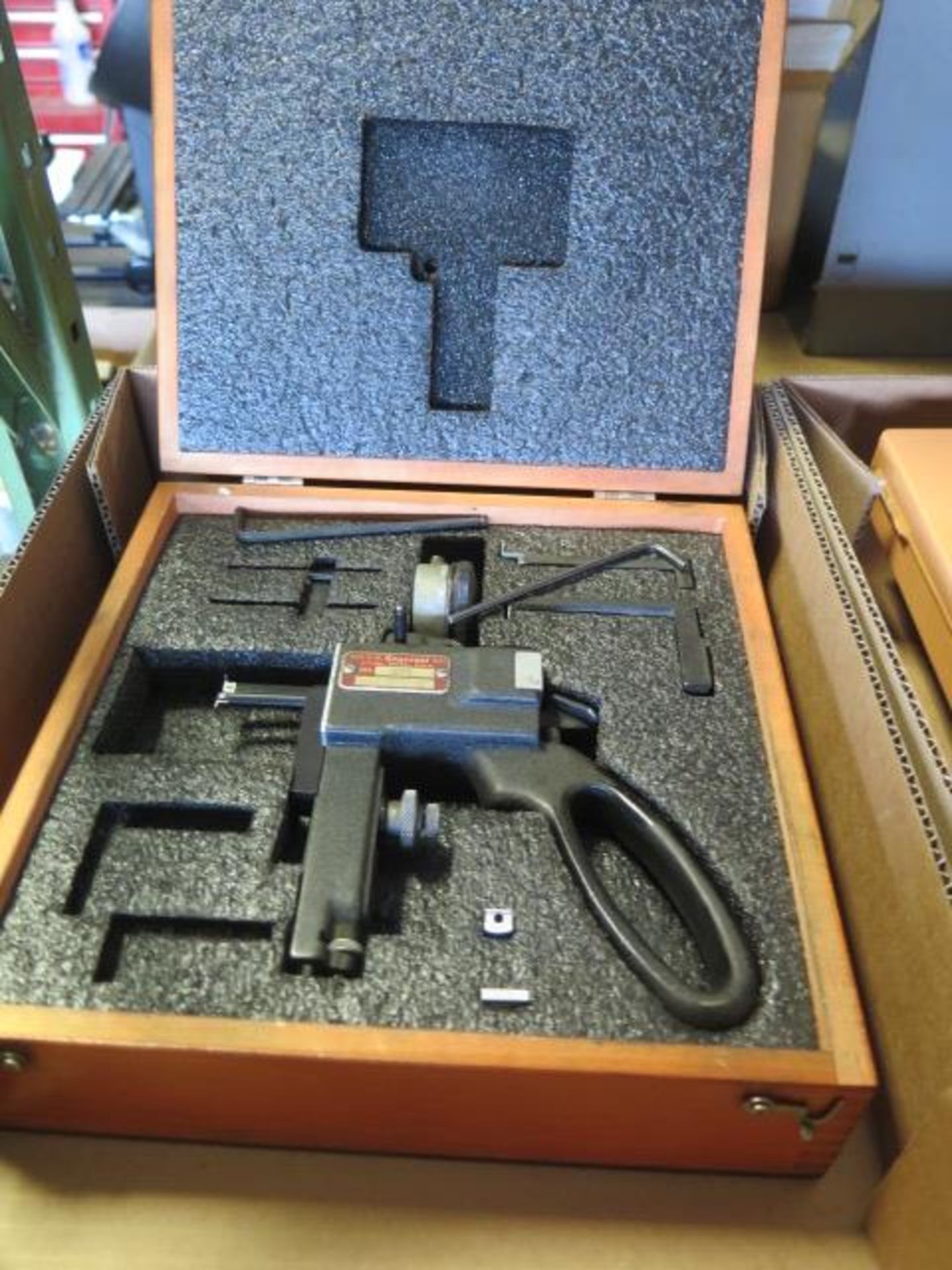 Starrett Dial Groove Gage (SOLD AS-IS – NO WARRANTY) - Image 2 of 4