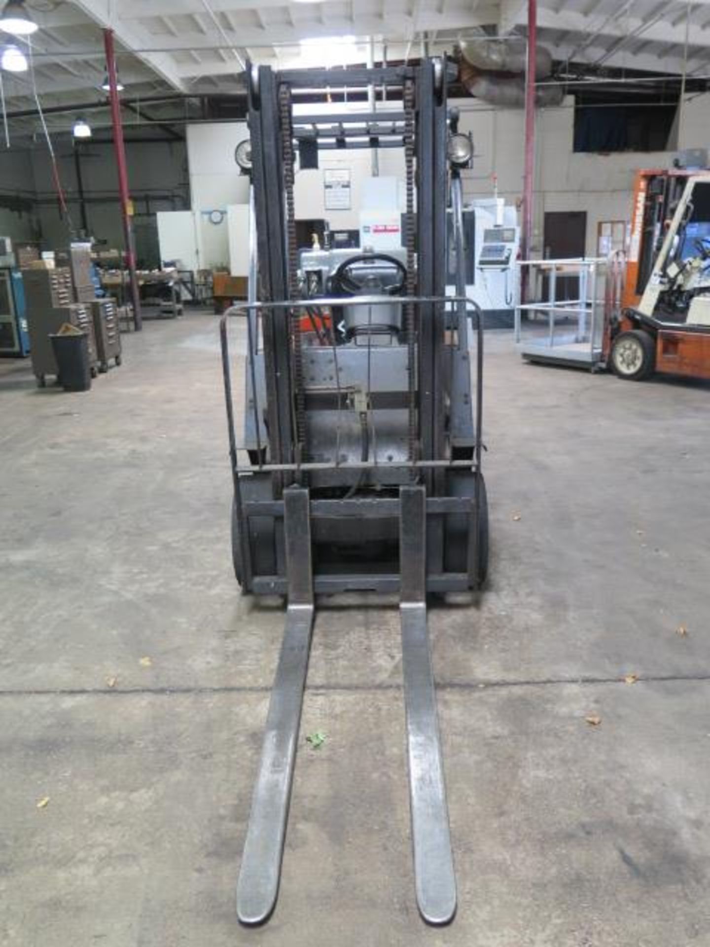 Toyota 42-6FGC20 4400 Lb Cap LPG Forklift s/n 61557 w/ 2-Stage Mast, 130” Lift Height, SOLD AS IS - Image 3 of 13
