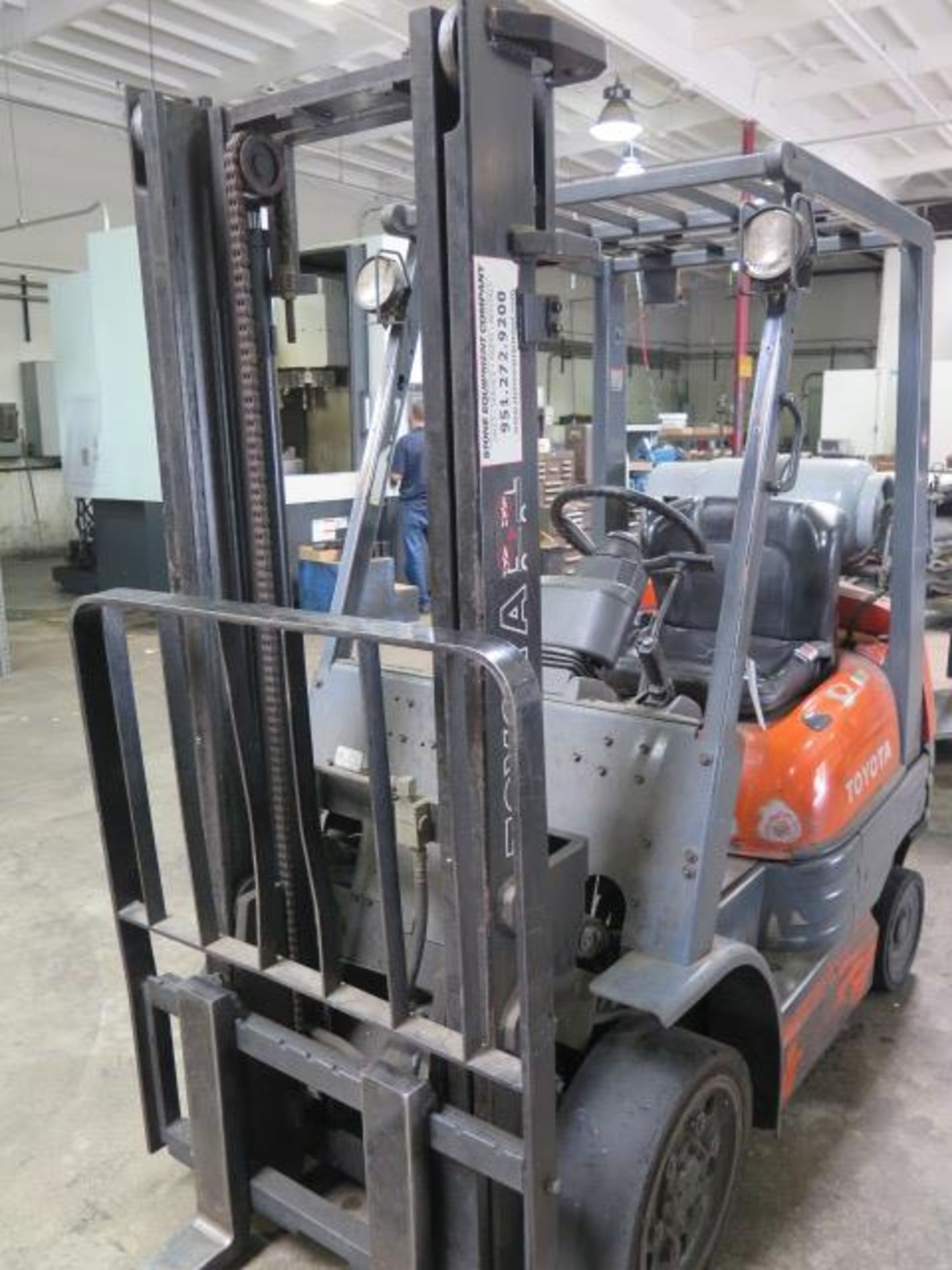 Toyota 42-6FGC20 4400 Lb Cap LPG Forklift s/n 61557 w/ 2-Stage Mast, 130” Lift Height, SOLD AS IS - Image 4 of 13