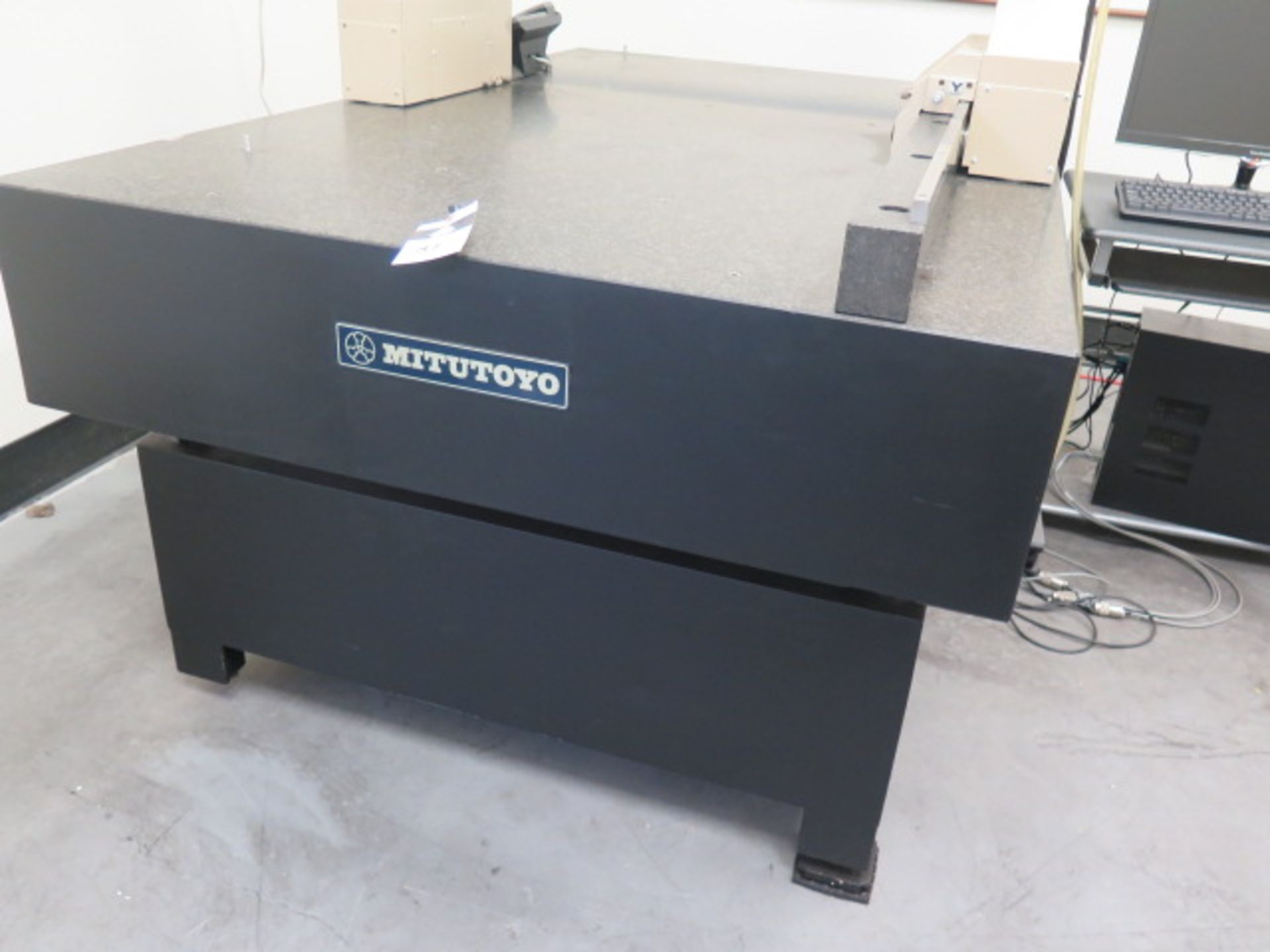 Mitutoyo B251 CMM Machine s/n 850694 w/ Renishaw PH1 Probe Head, 60” x 28” x 18” SOLD AS IS - Image 4 of 13