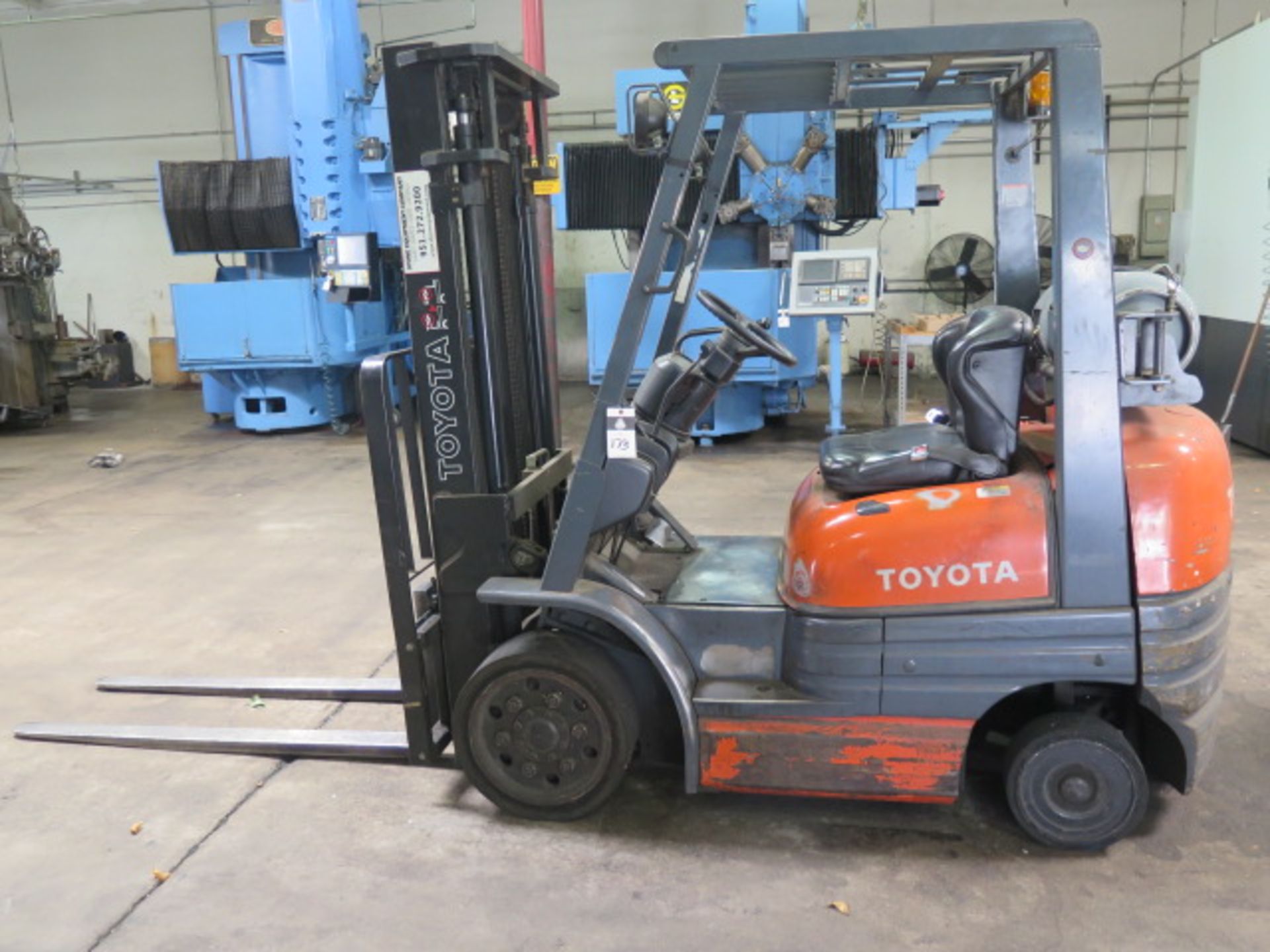 Toyota 42-6FGC20 4400 Lb Cap LPG Forklift s/n 61557 w/ 2-Stage Mast, 130” Lift Height, SOLD AS IS