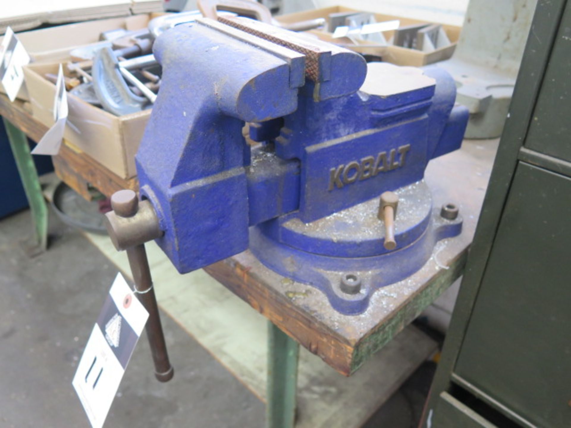 Kobalt 6” Bench Vise w/ Bench (SOLD AS-IS - NO WARRANTY)