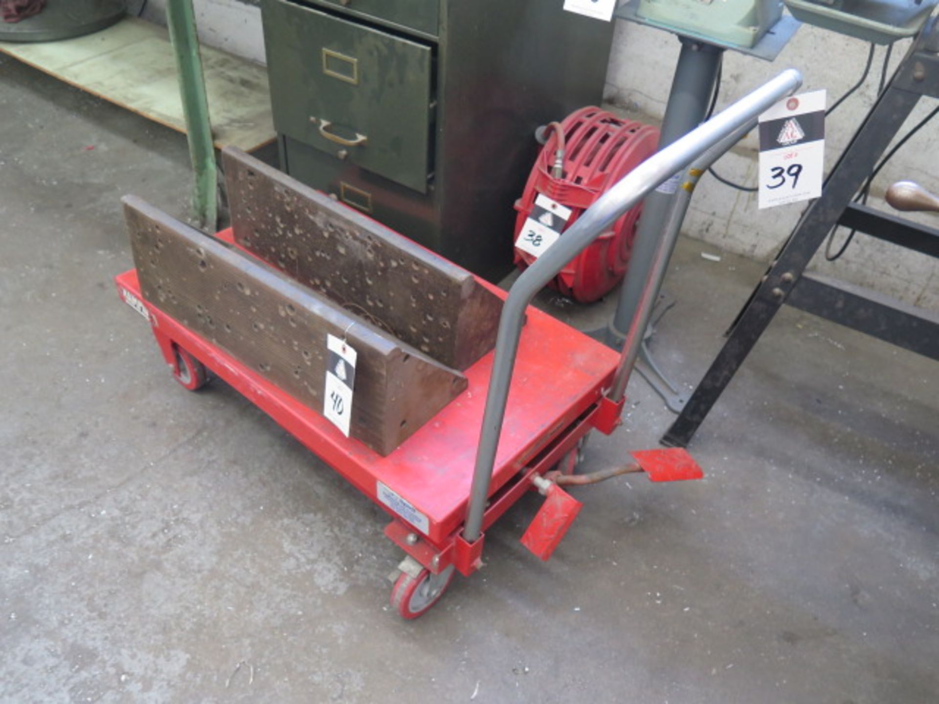 Hydraulic Die Lift Cart (SOLD AS-IS - NO WARRANTY)