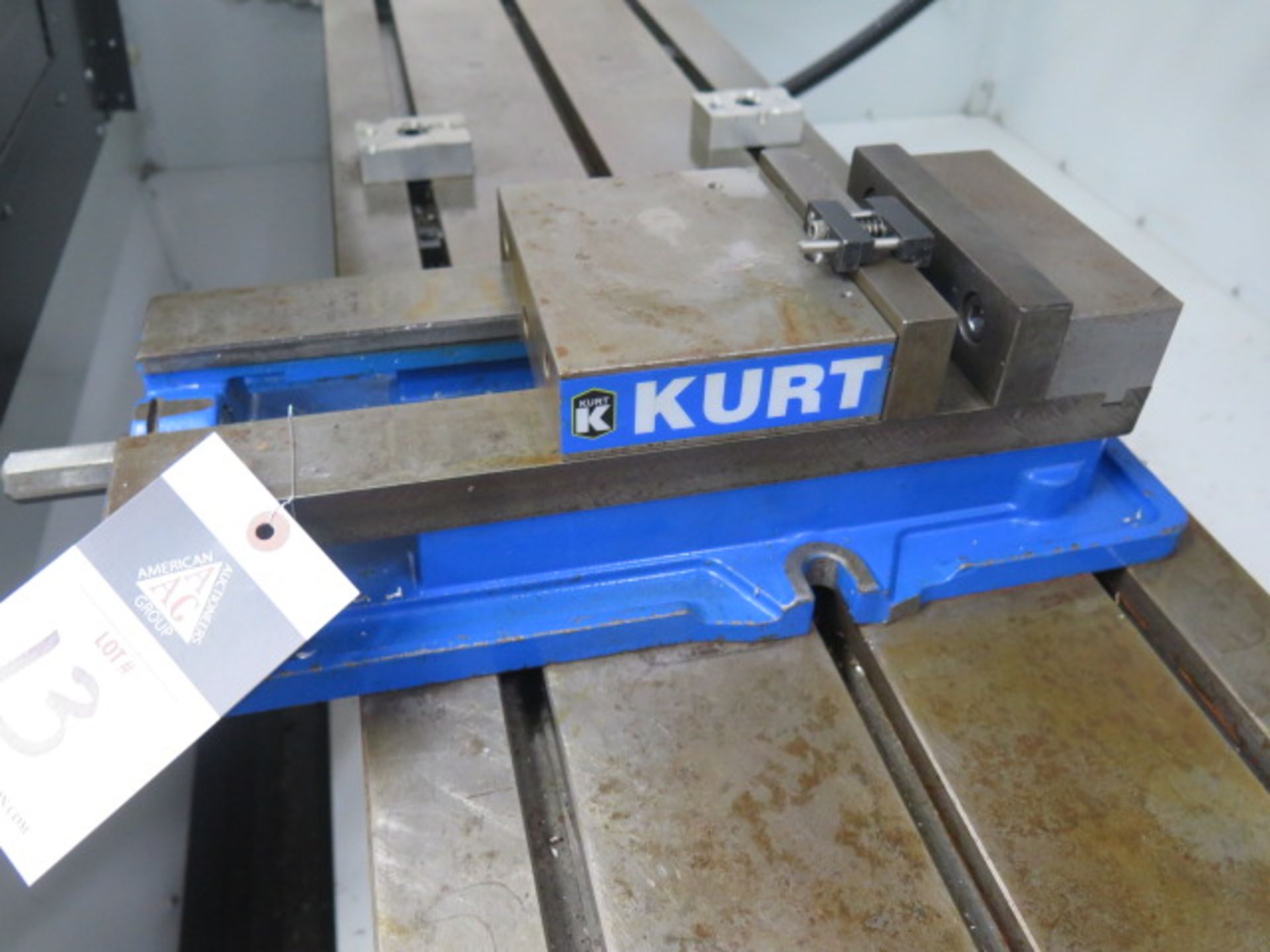 Kurt D675 6” Angle-Lock Vise (SOLD AS-IS - NO WARRANTY) - Image 2 of 3