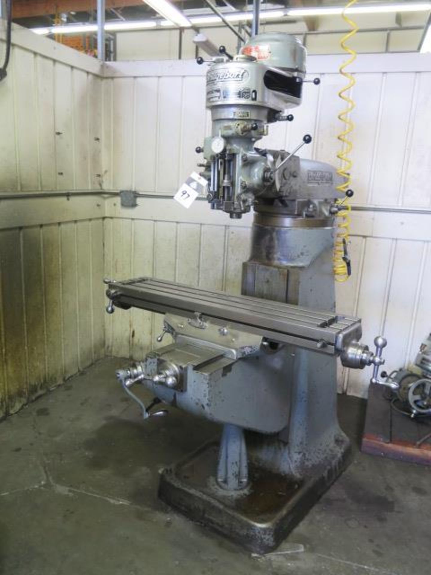 Bridgeport Vertical Mill s/n 63914 w/ 1Hp Motor, 80-2720 RPM, 8-Speeds, 9” x 42” Table (SOLD AS-IS - - Image 2 of 7