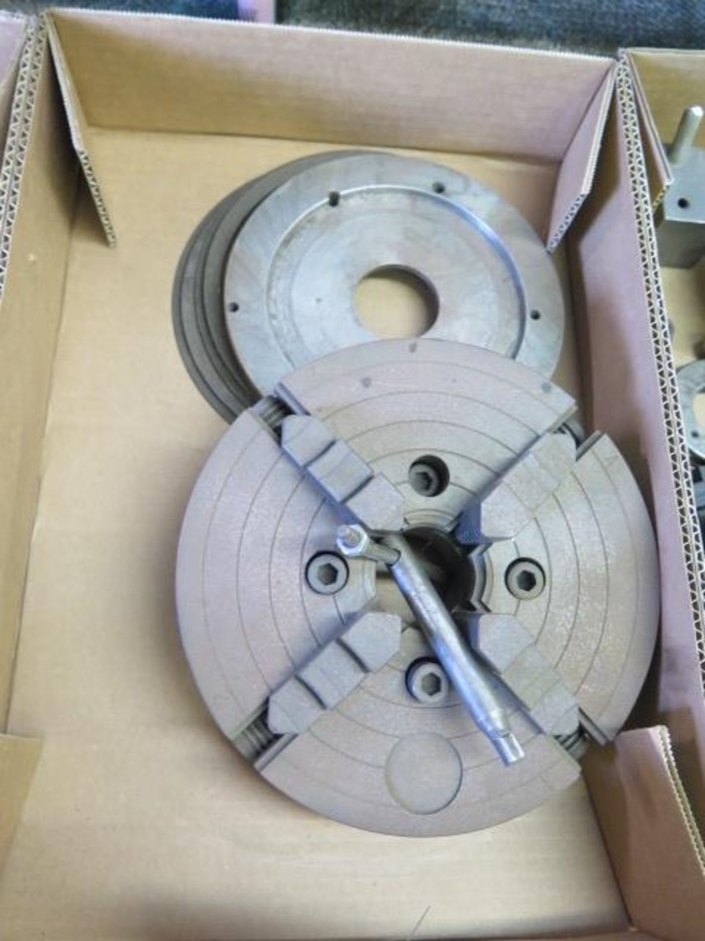 8" 4-Jaw Chuck w/ Mounting Plate (SOLD AS-IS - NO WARRANTY) - Image 2 of 2