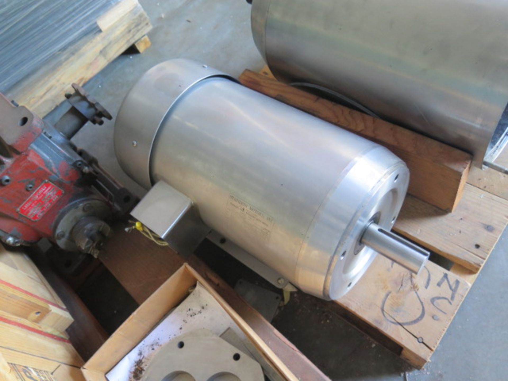 Stainless Steel Motors and Gear Boxes (SOLD AS-IS - NO WARRANTY) - Image 3 of 6