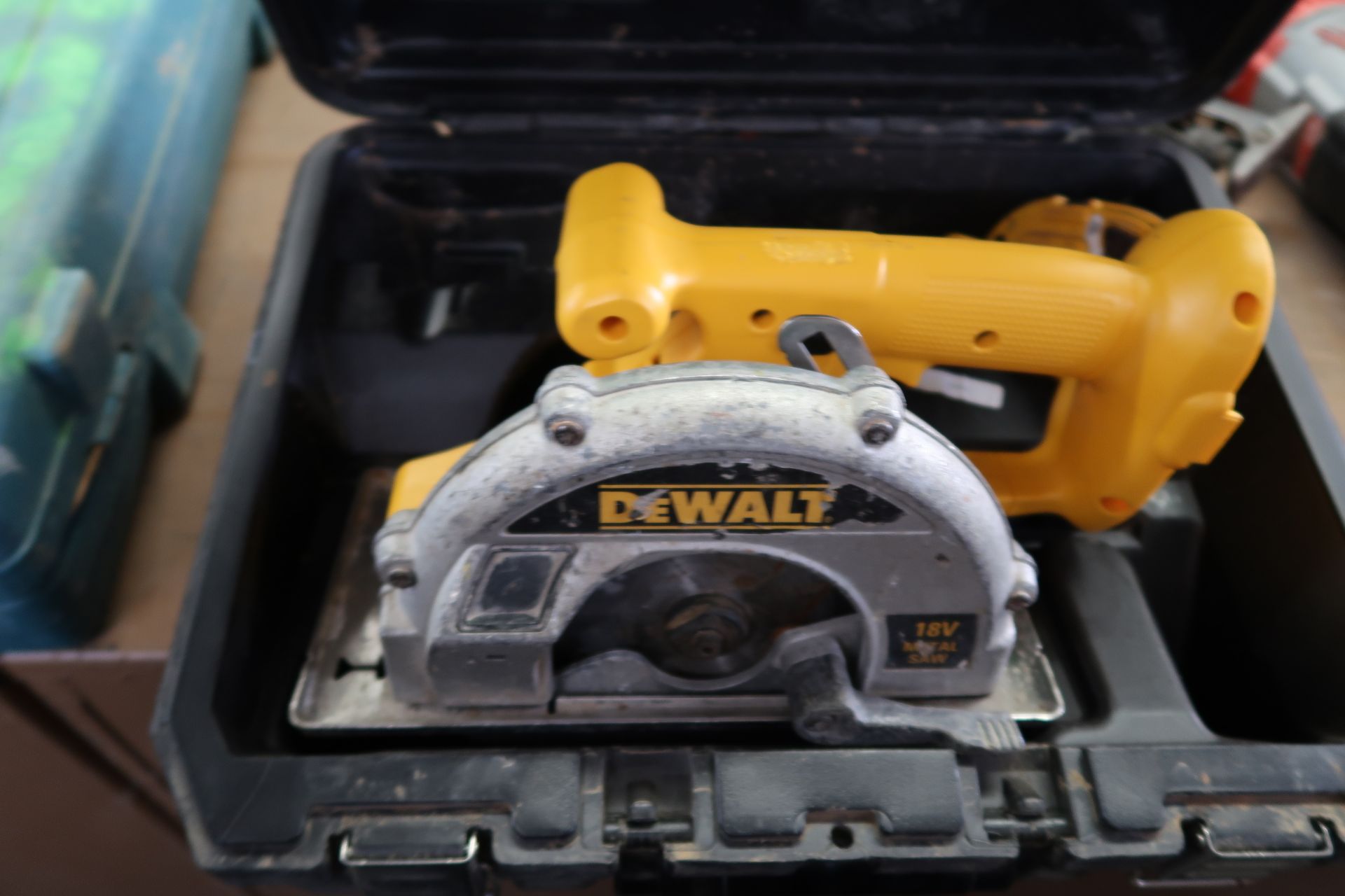 DeWalt 18Volt Cordless Circular Saws (4) (NO CHARGERS OR BATTERIES) (SOLD AS-IS - NO WARRANTY) - Image 3 of 5