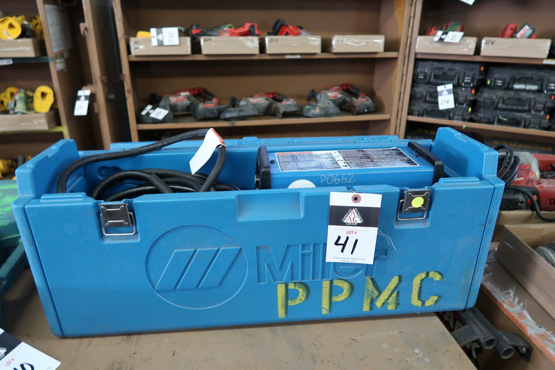 Miller Spectrum 375 X-Treme 120Volt Plasma Cutting Power Source w/ Travel Case (SOLD AS-IS - NO