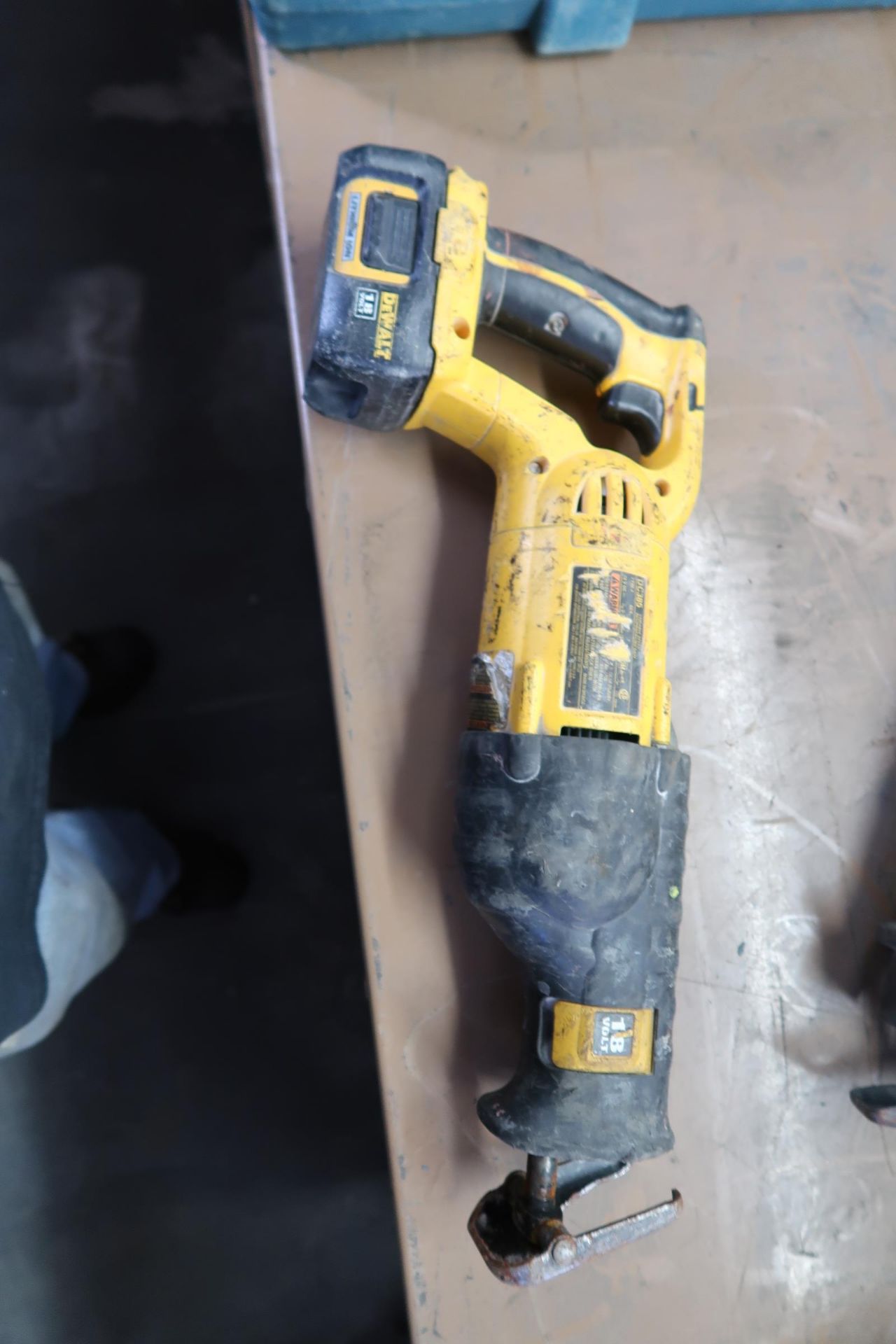 DeWalt 18Volt Cordless Circular Saws (2) and Cordless Sawz-Alls (8) (NO CHARGERS OR BATTERIES) (SOLD - Image 4 of 6