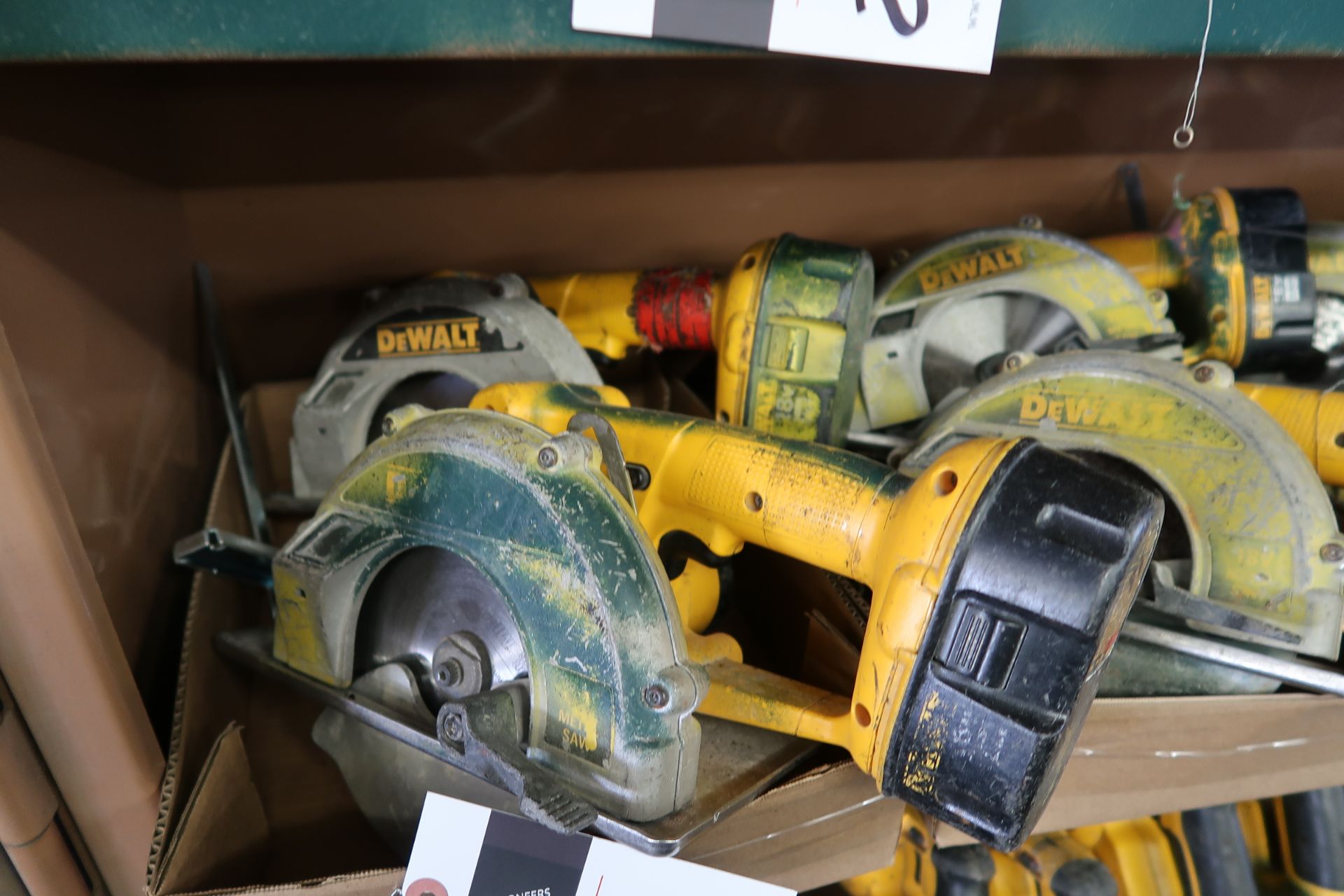 DeWalt 18Volt Cordless Circular Saws (8) (NO CHARGERS OR BATTERIES) (SOLD AS-IS - NO WARRANTY) - Image 2 of 5