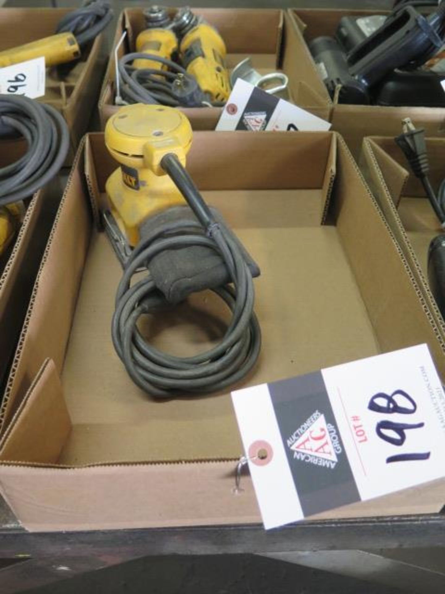 DeWalt Pad Sander (SOLD AS-IS - NO WARRANTY)