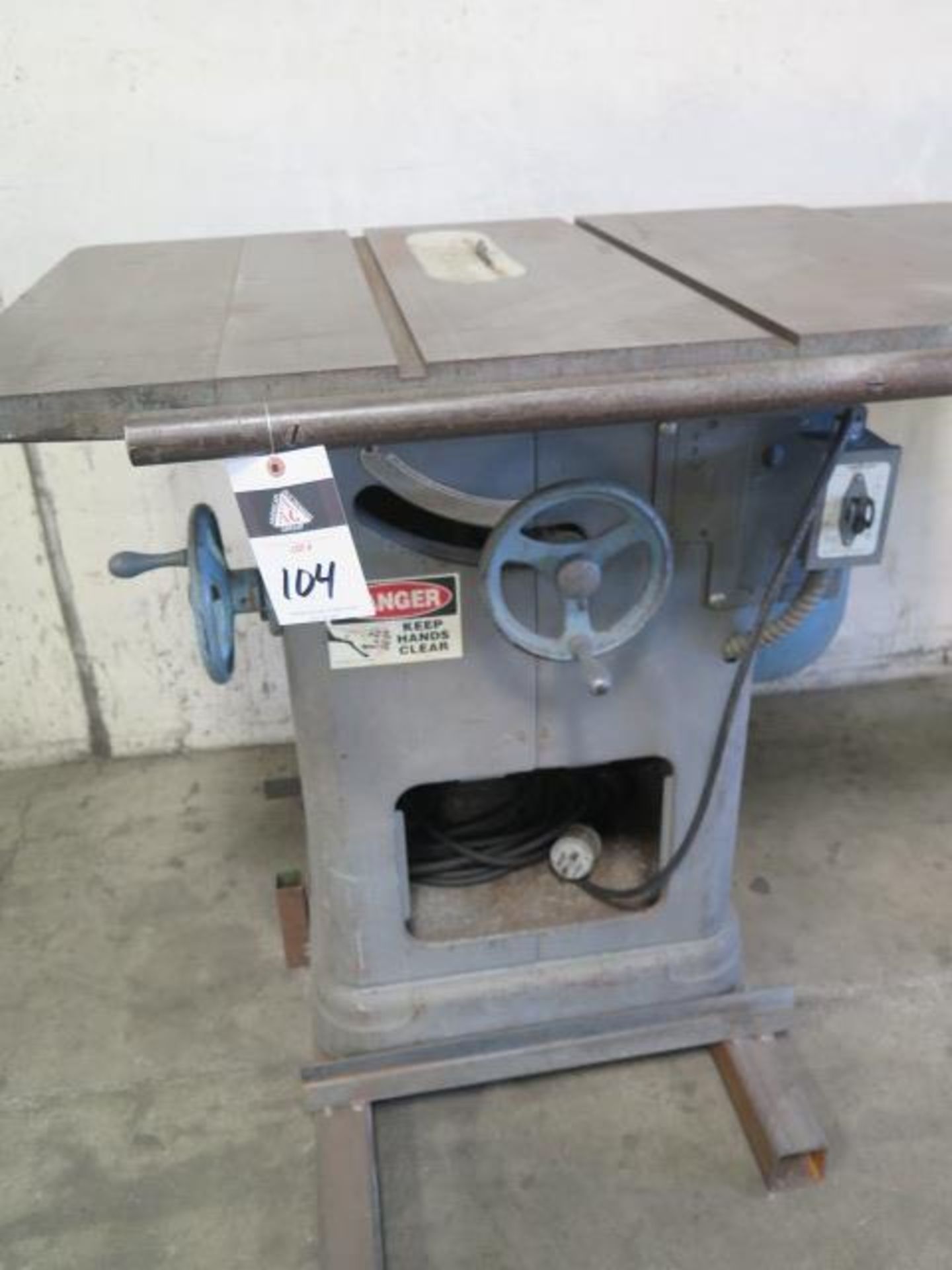 Delta Unisaw Tilting Arbor Table Saw (SOLD AS-IS - NO WARRANTY) - Image 2 of 5