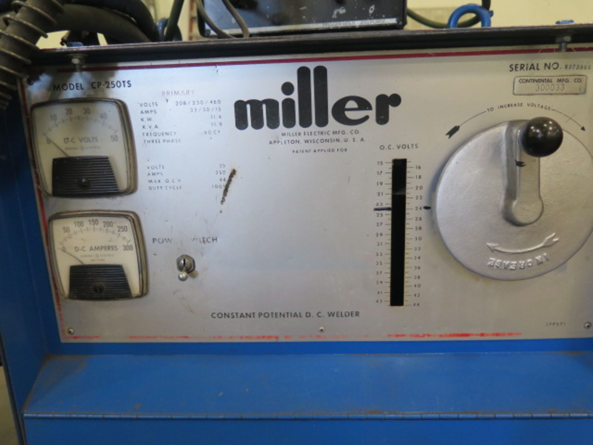 Miller CP-250TS CP-DC Arc Welding Power Source s/n R373965 w/ Miller R-115 Wire Feeder SOLD AS-IS - - Image 4 of 9