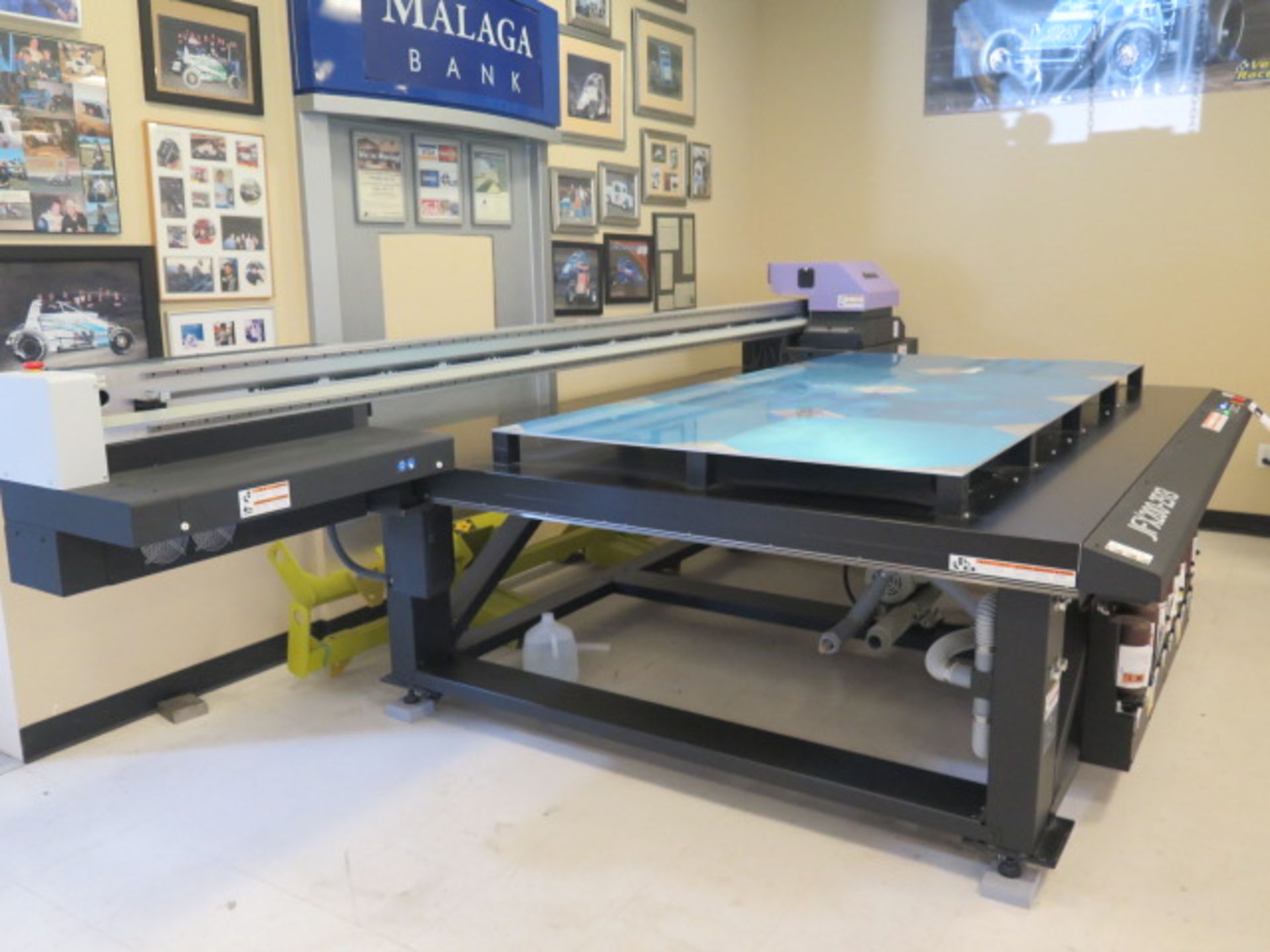 2016 Mimaki JFX200-2513 Wide Format UV Flatbed Printer s/n R66BB329 w/ 98.4” x 51.2” Print Area, - Image 2 of 14