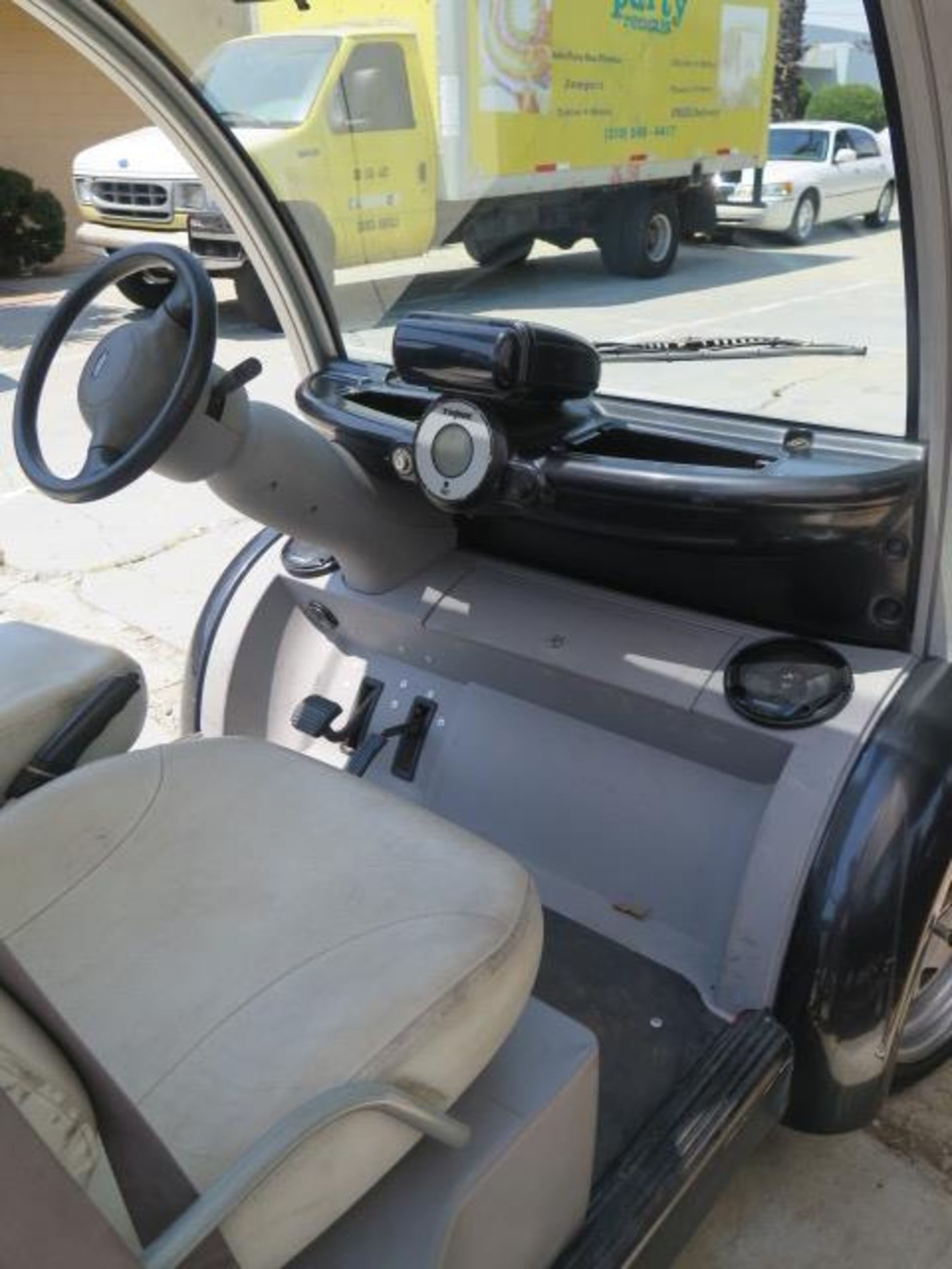 2002 Ford “Think” Golf Cart Street Lisc# 4ZOB633 VIN# 1FABP225520102461 (SOLD AS-IS - NO WARRANTY) - Image 6 of 20