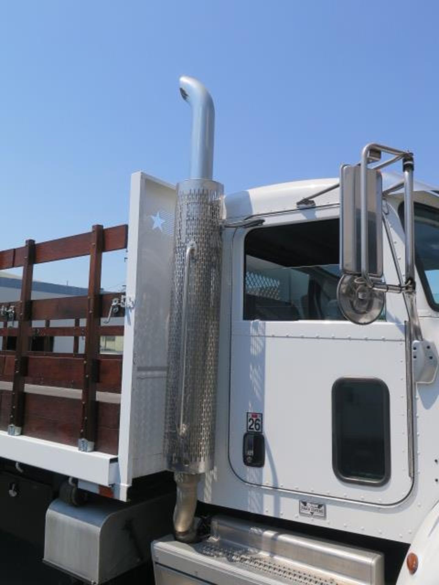 2017 Peterbilt PB337 23’ Stake Bed Truck Lisc# 60008K2 w/ Cummins Paccar PX-7 300Hp Diesel, - Image 4 of 29