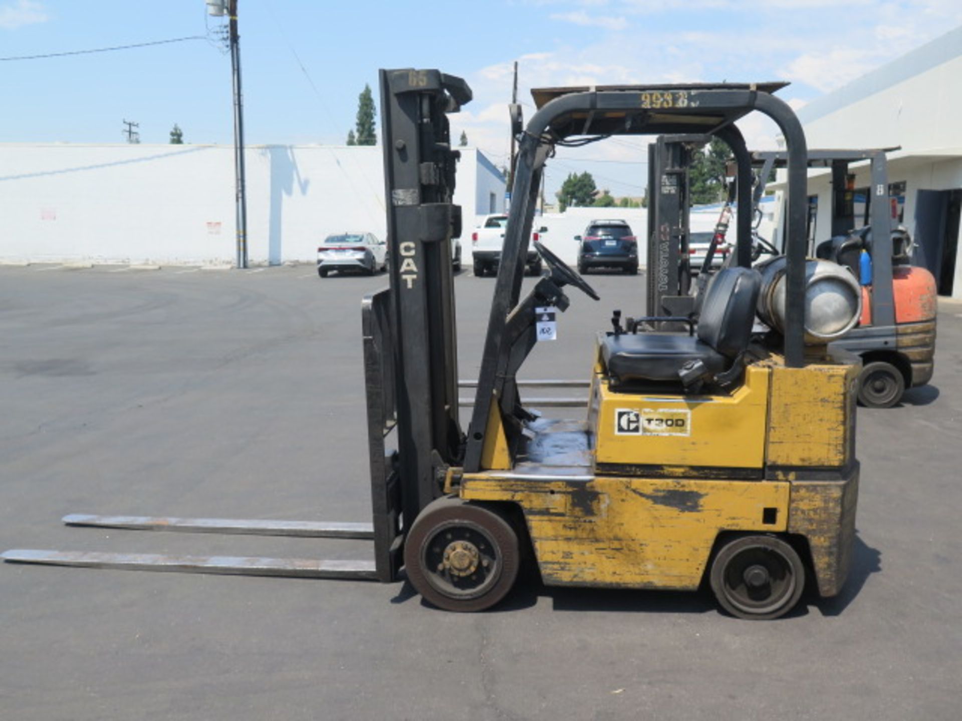 Caterpillar T30D 3000 Lb Cap LPG Forklift s/n 5GB2814 w/ 2-Stage Mast, Cushion Tires (SOLD AS-IS -