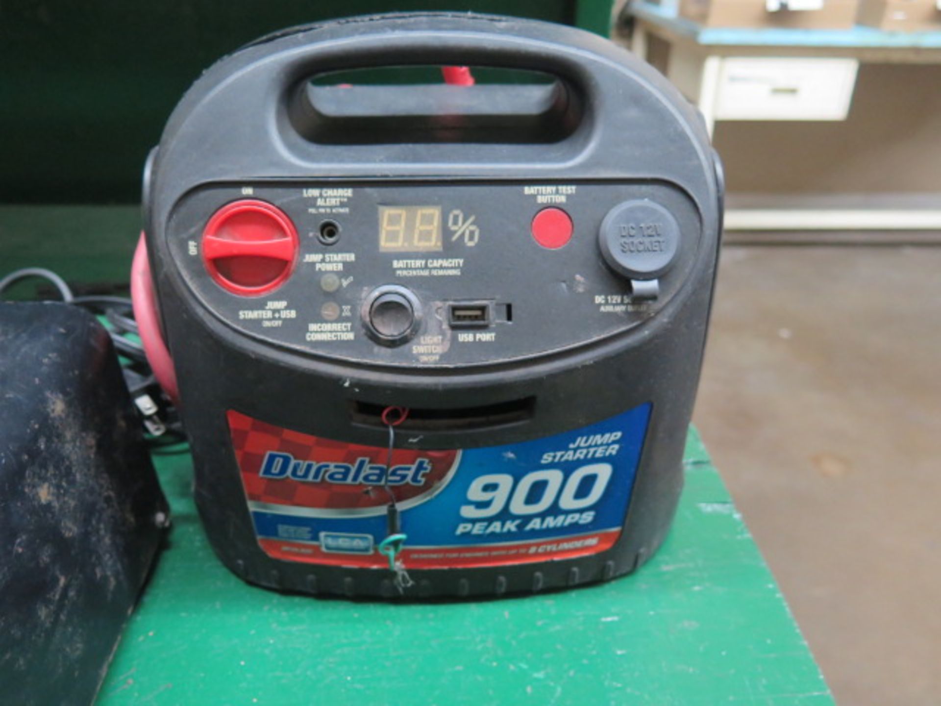 Battery Charger and Jump Starters (3) (SOLD AS-IS - NO WARRANTY) - Image 3 of 4